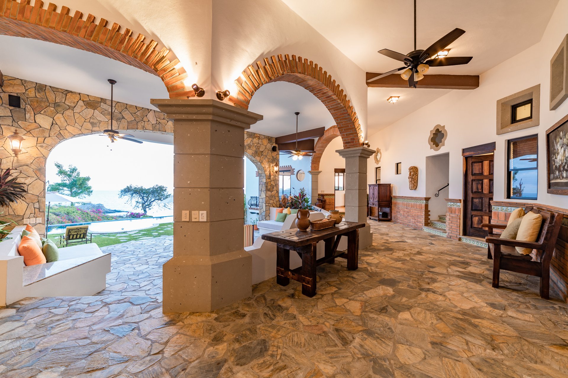 5 Bedroom, Single Family Home, Villa Encantada 