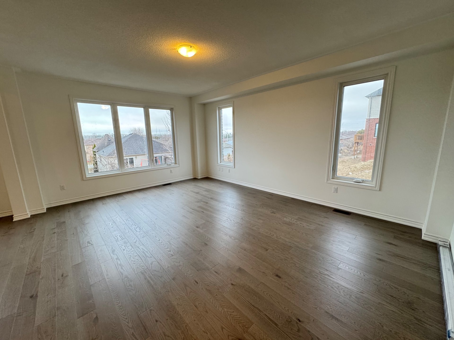 31 West Oak Trail