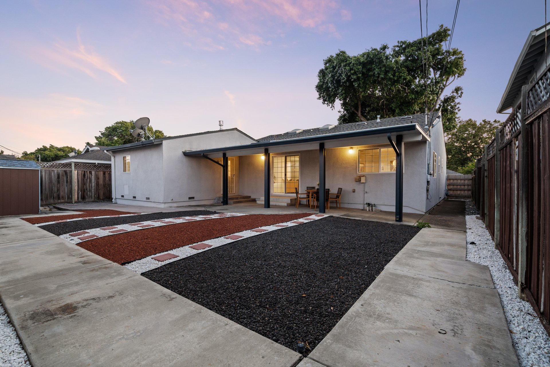 1459 Blackfield Drive