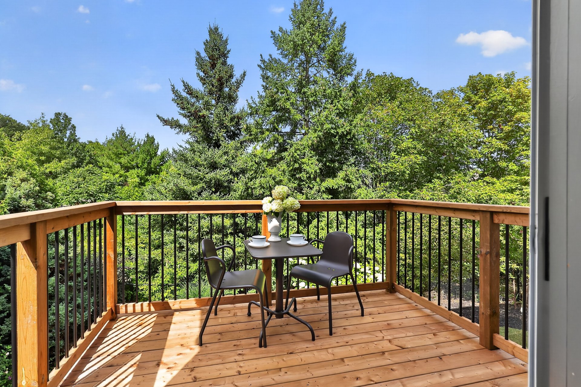 2269 Whitworth Drive, Oakville 