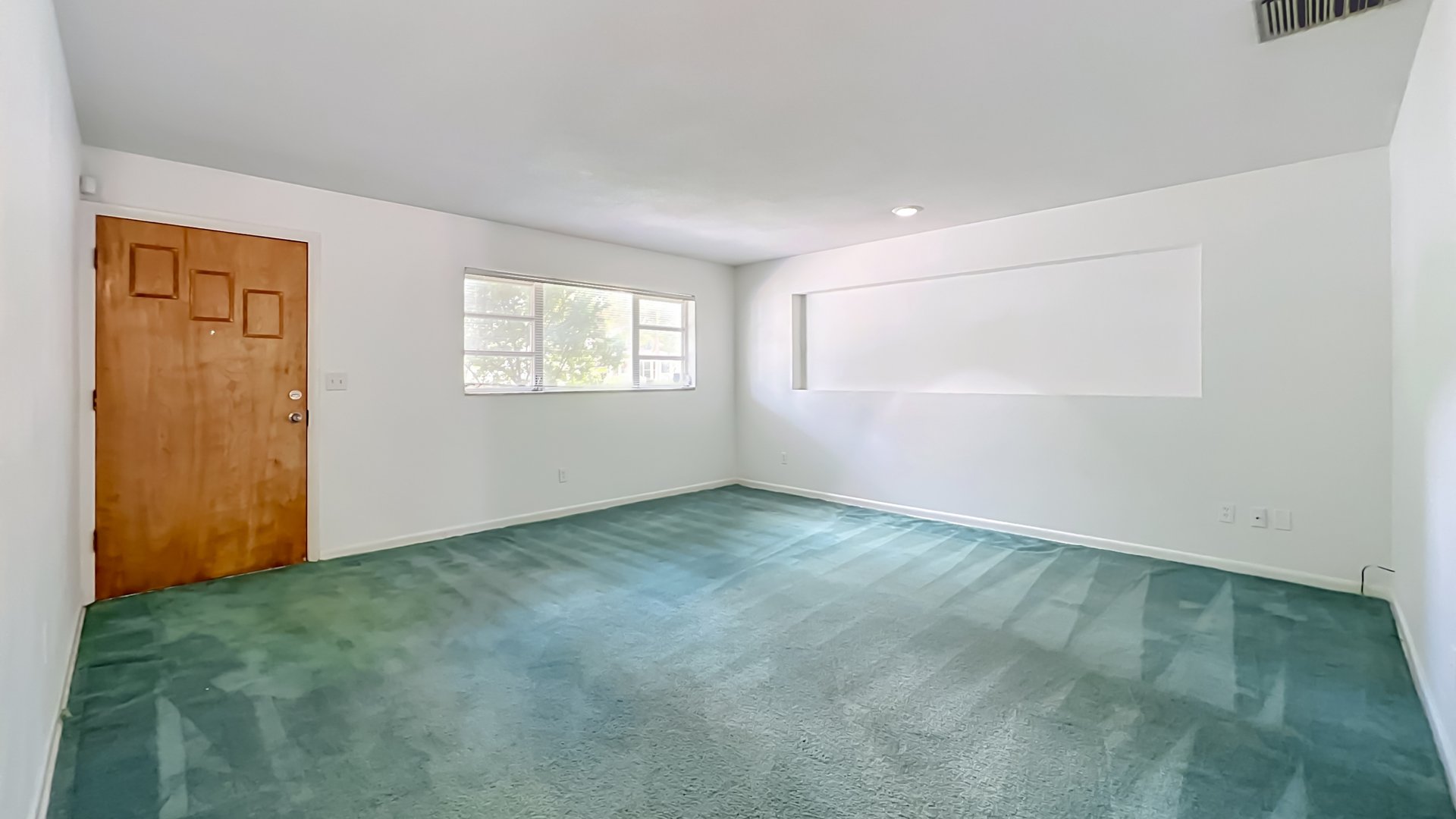 Colonialtown 3-Bedroom 1.5-Bathroom Home with Terrazo Floors