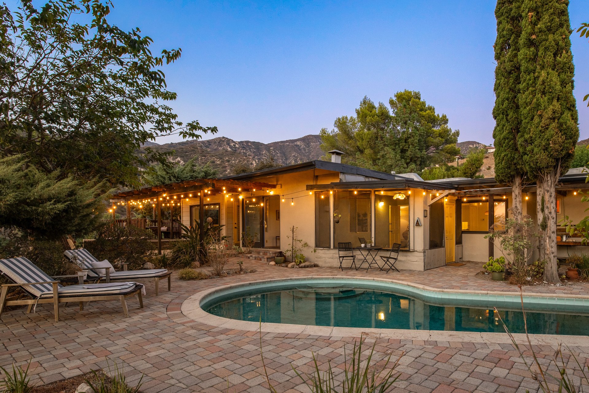 6211 Gyral Dr