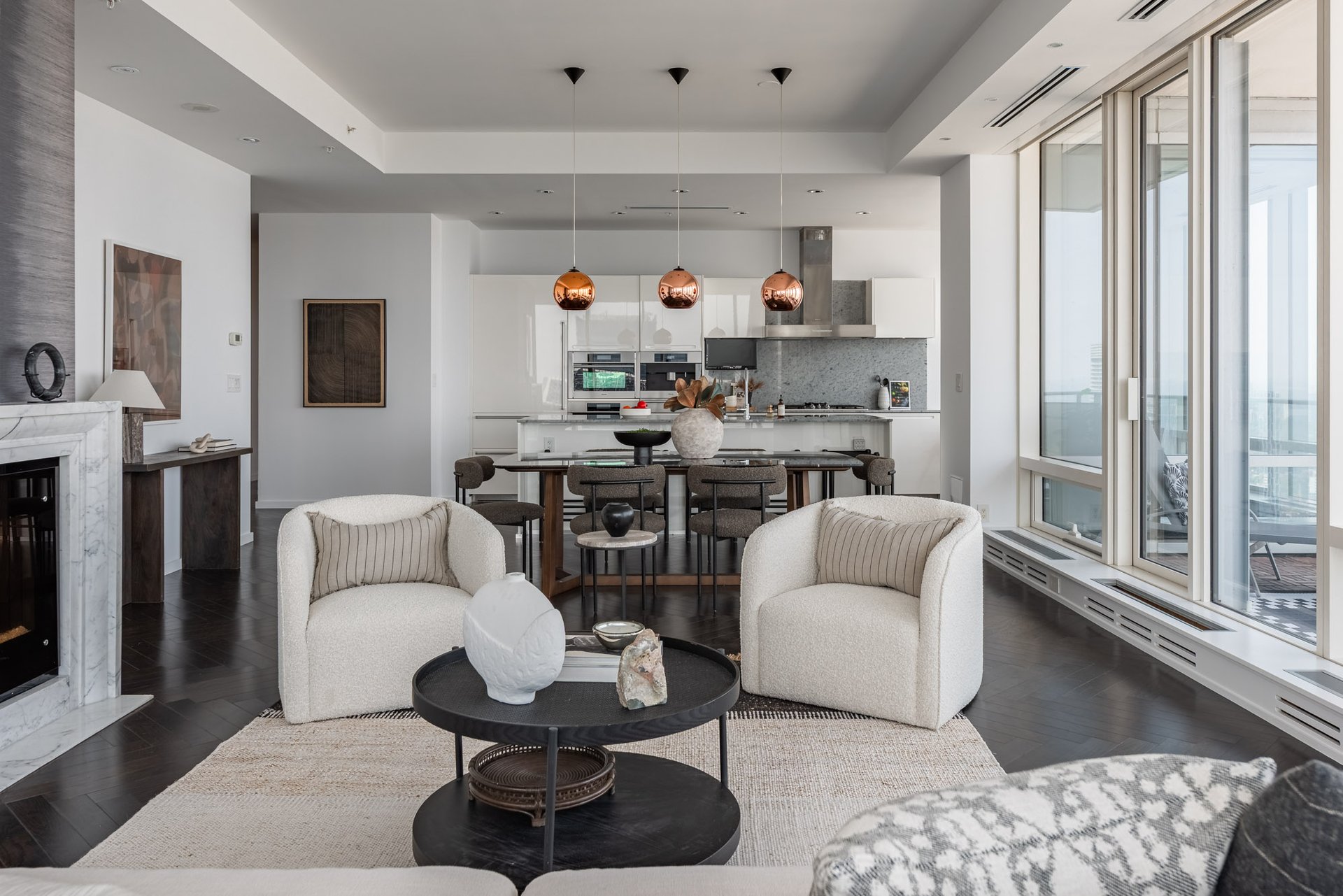 Suite 6104- 180 University Avenue