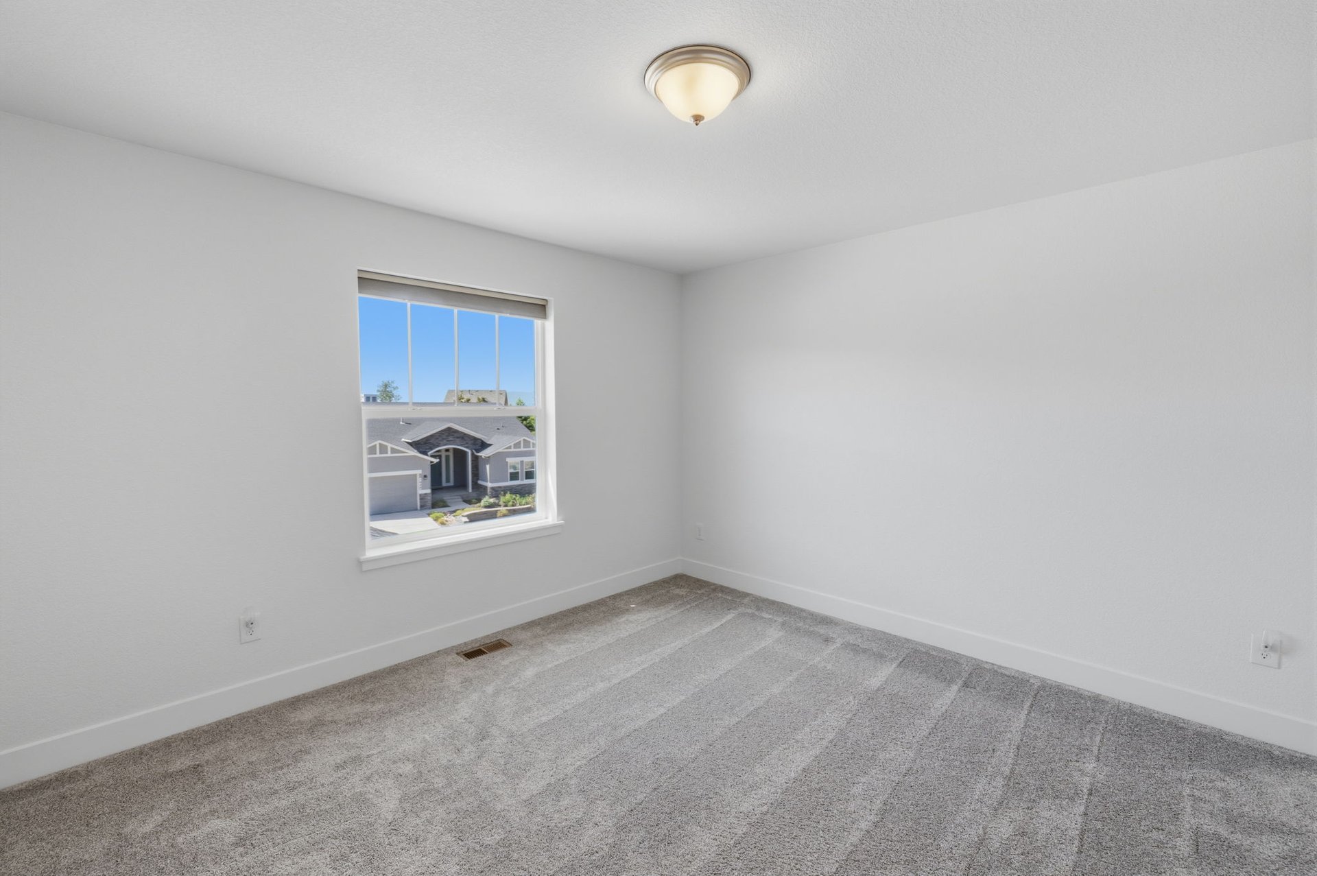 1952 Clayhouse Drive