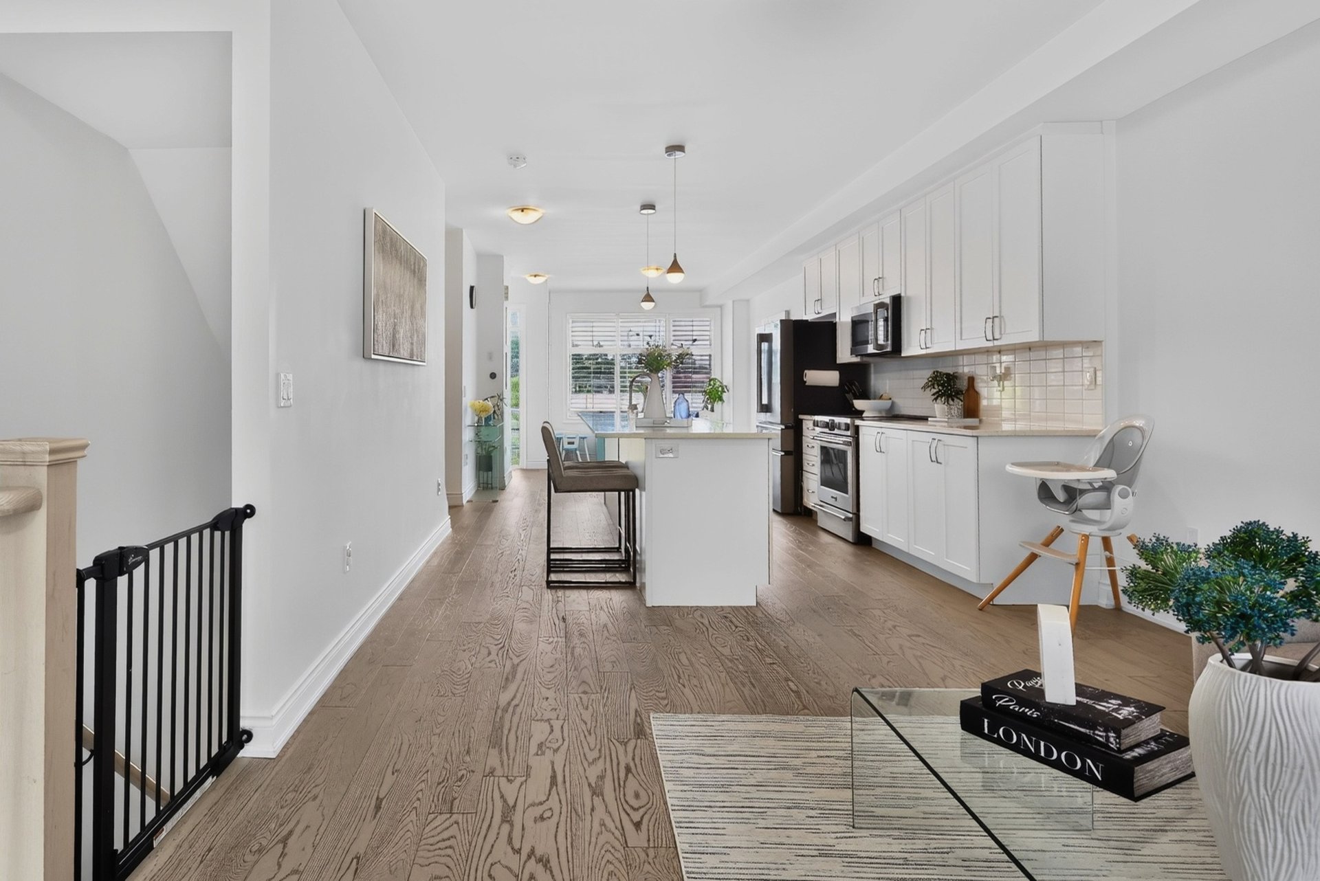 656 Tupelo Crt