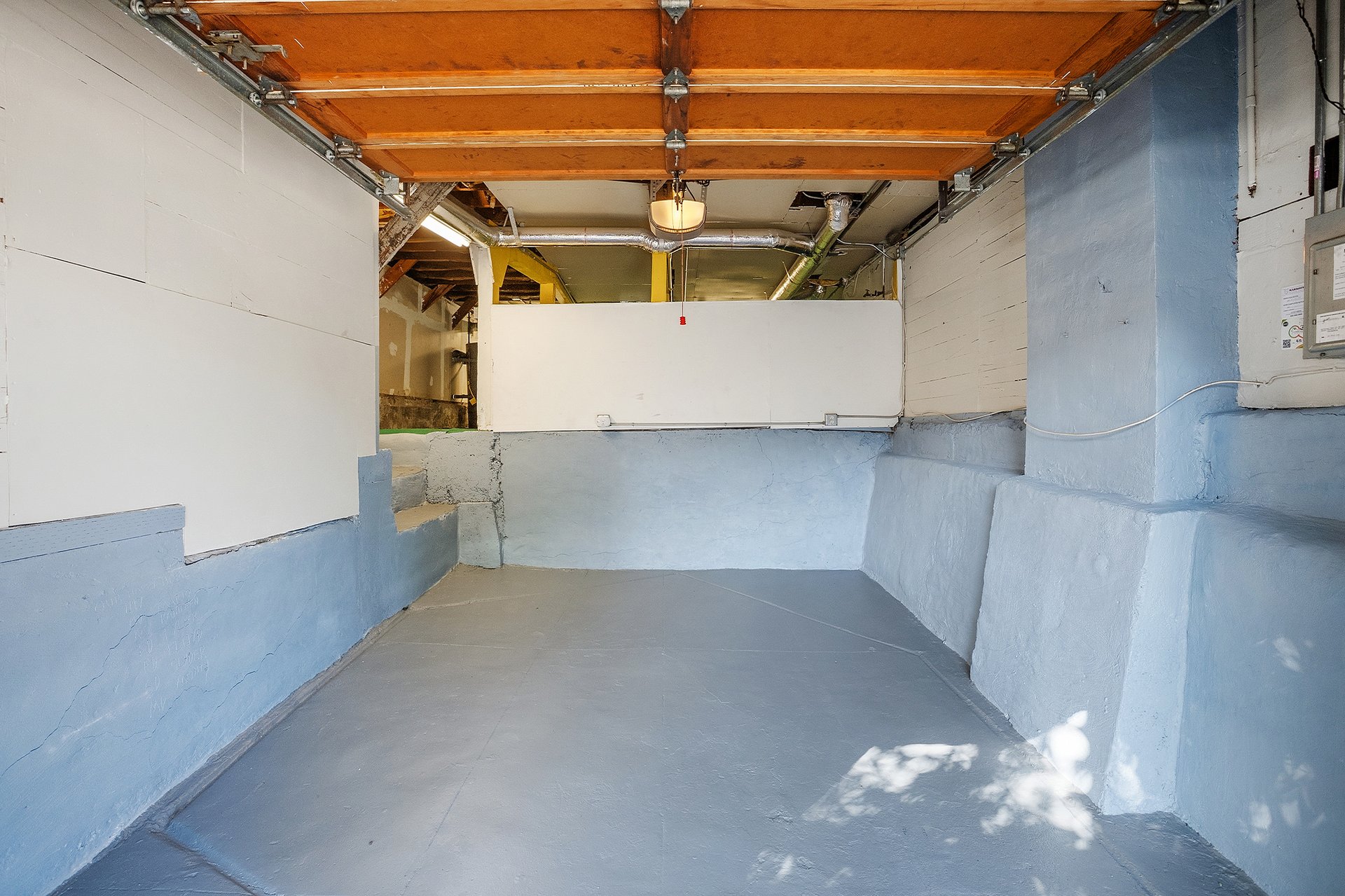 1504 Sanchez Street