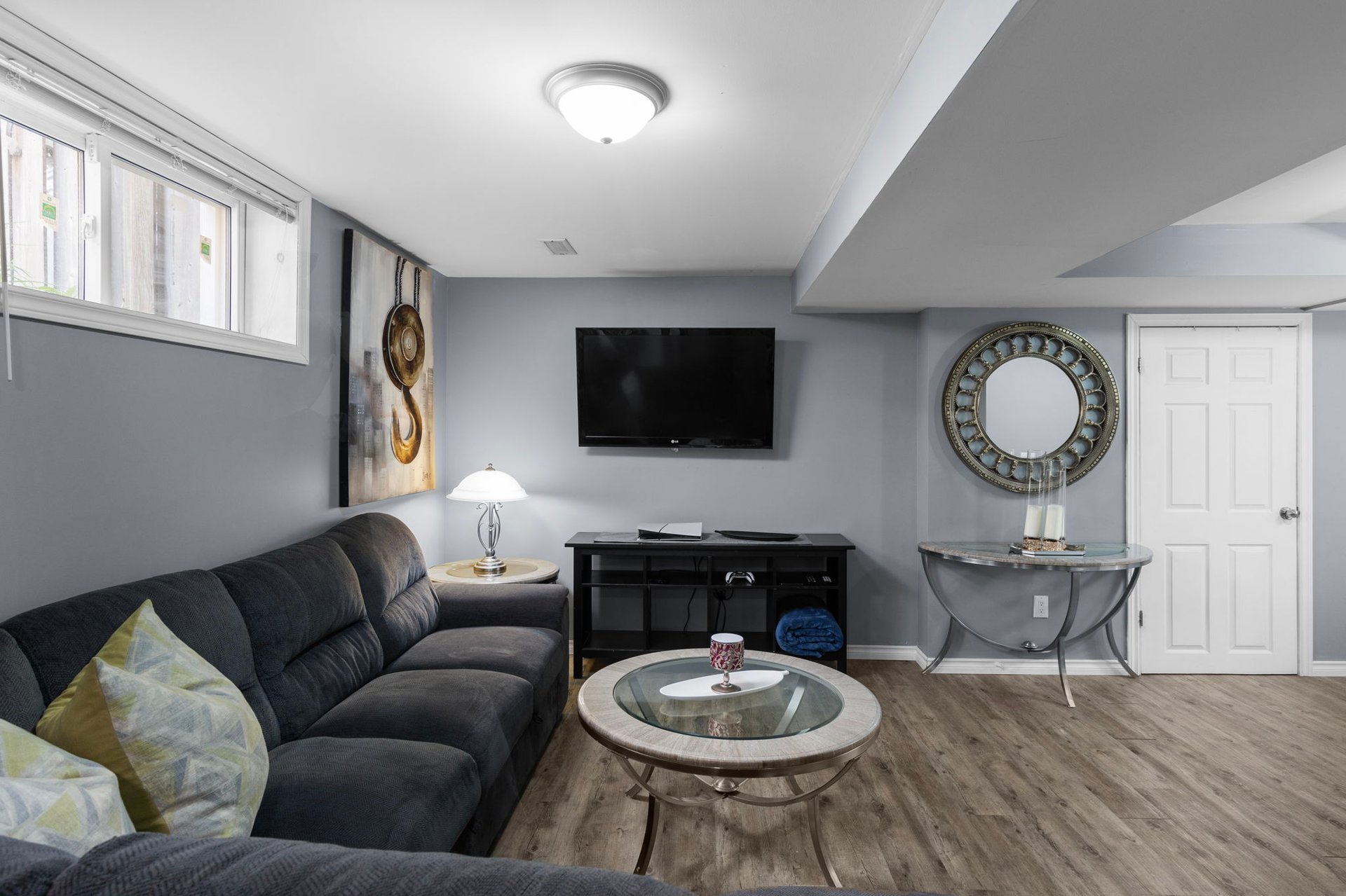 90 Bishop Drive, Barrie