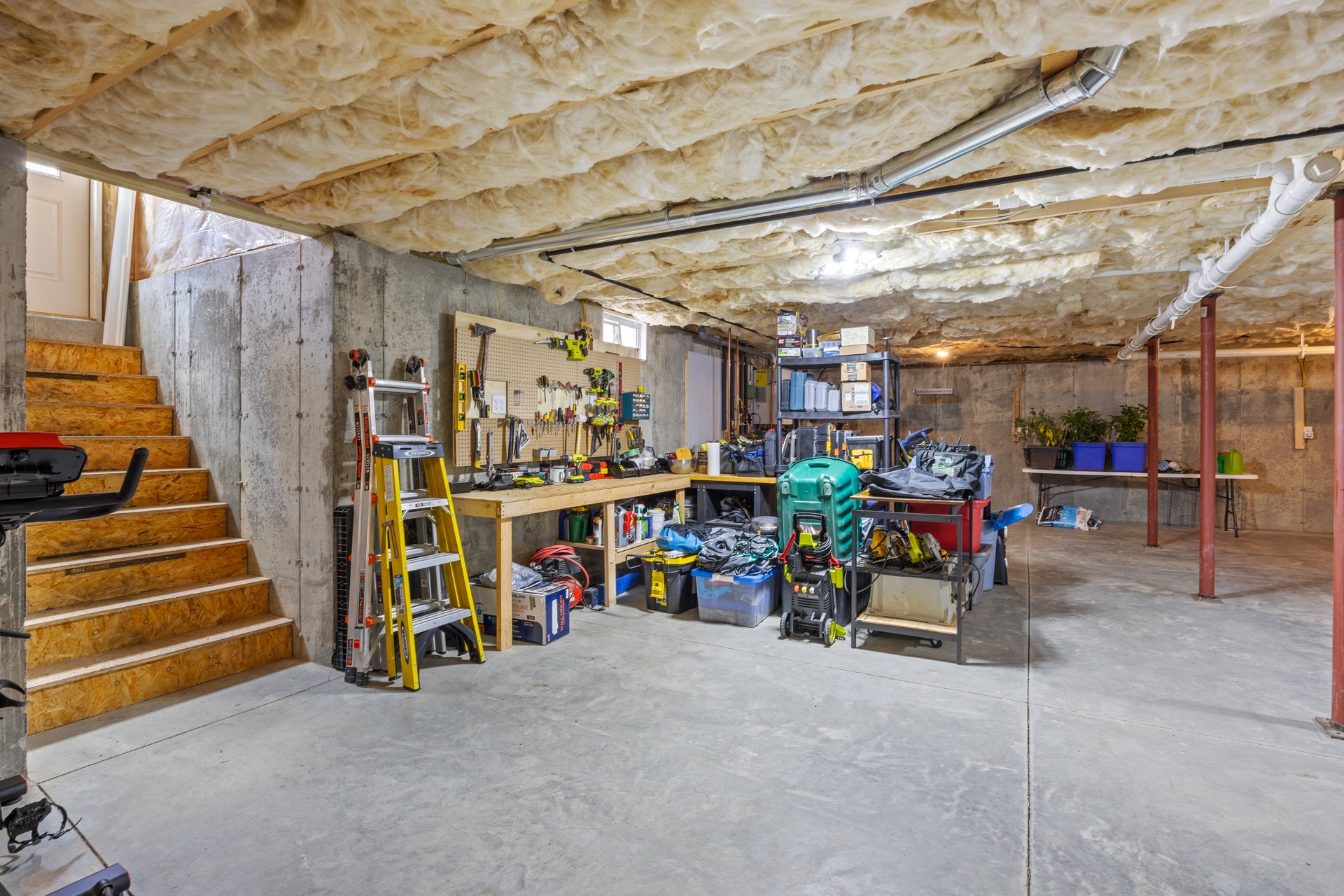 1 Leona Drive