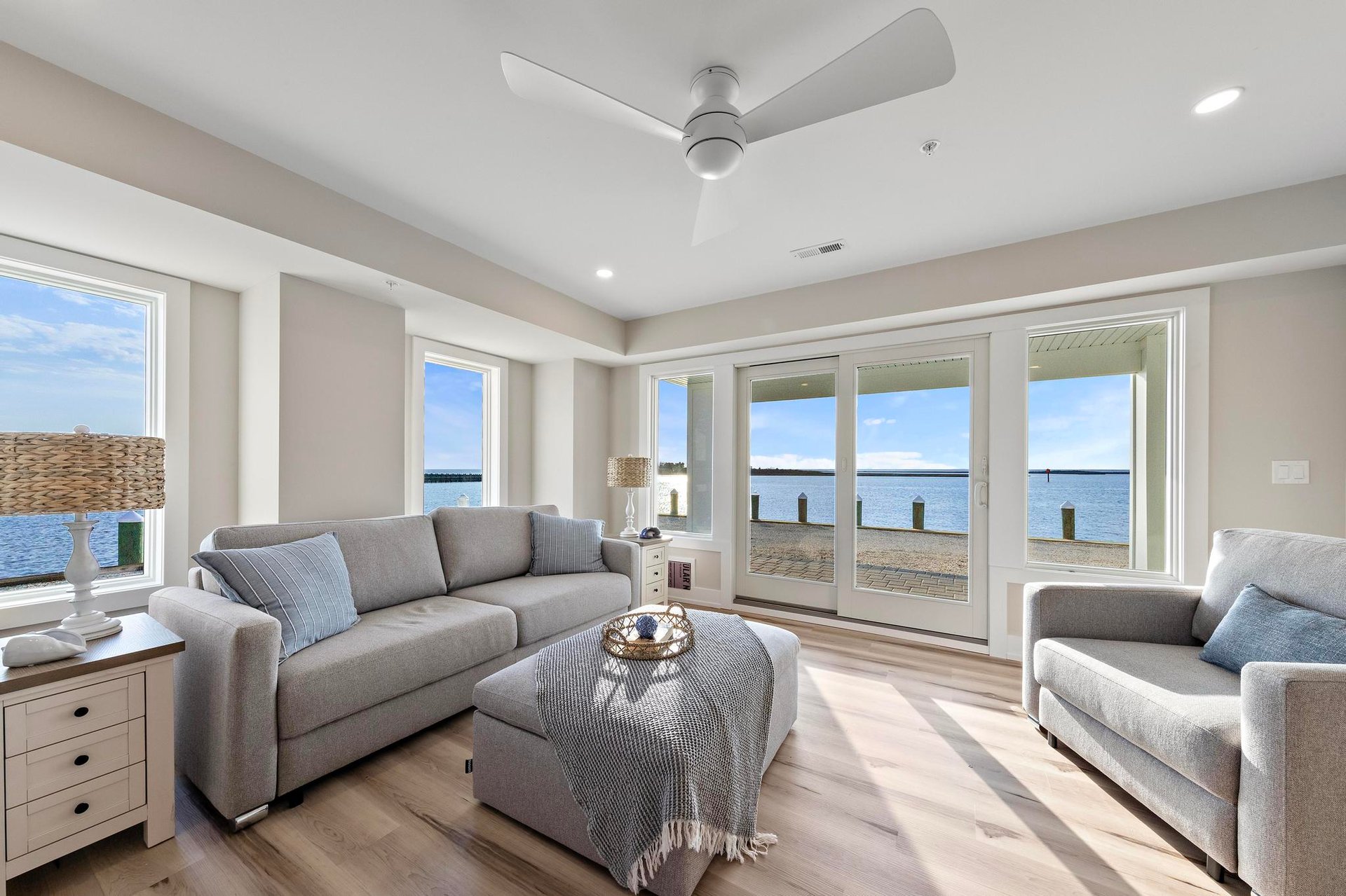 2600 Long Beach Blvd, Buccaneer Unit 13