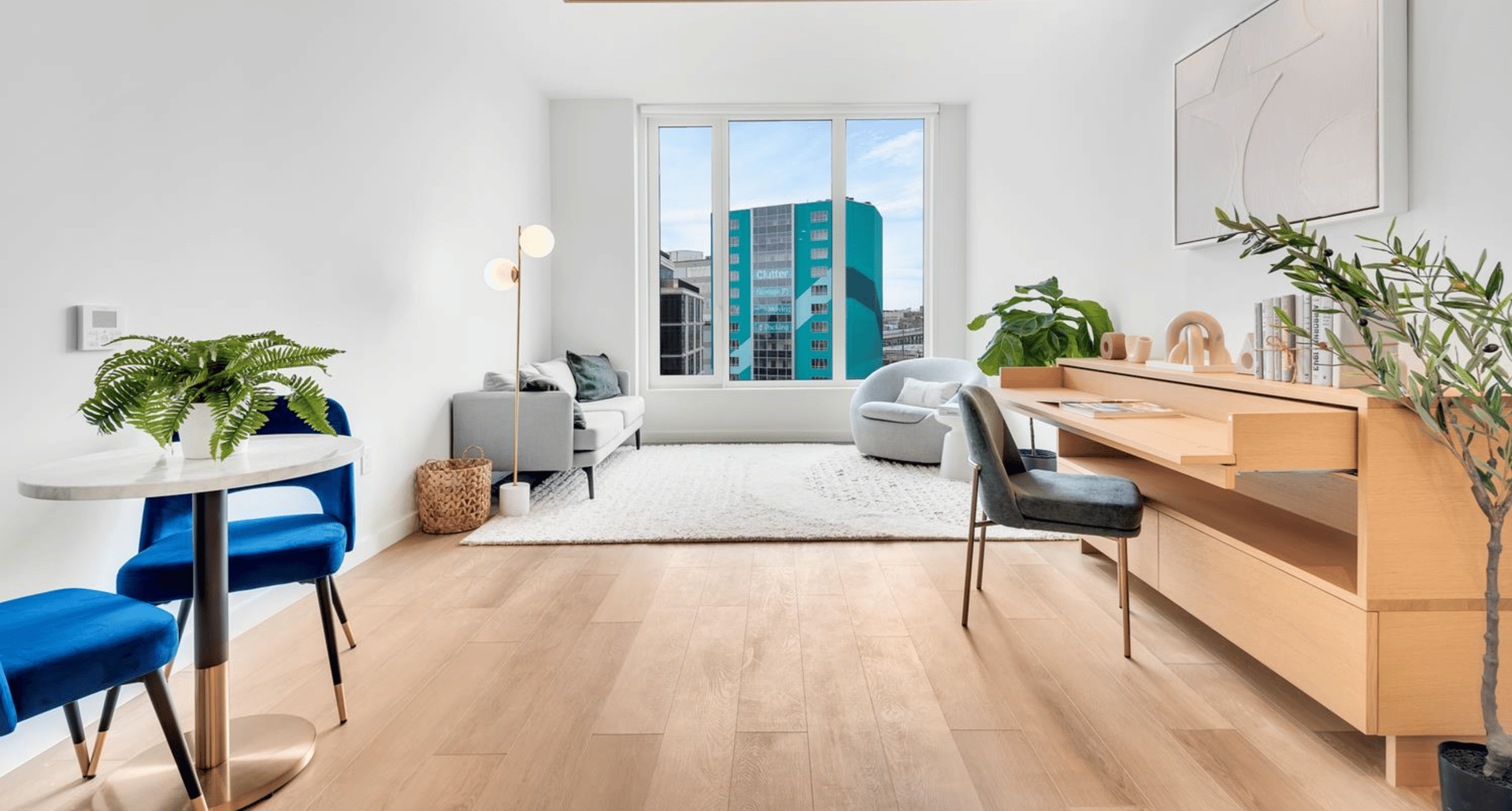 29-17 40th Avenue 711