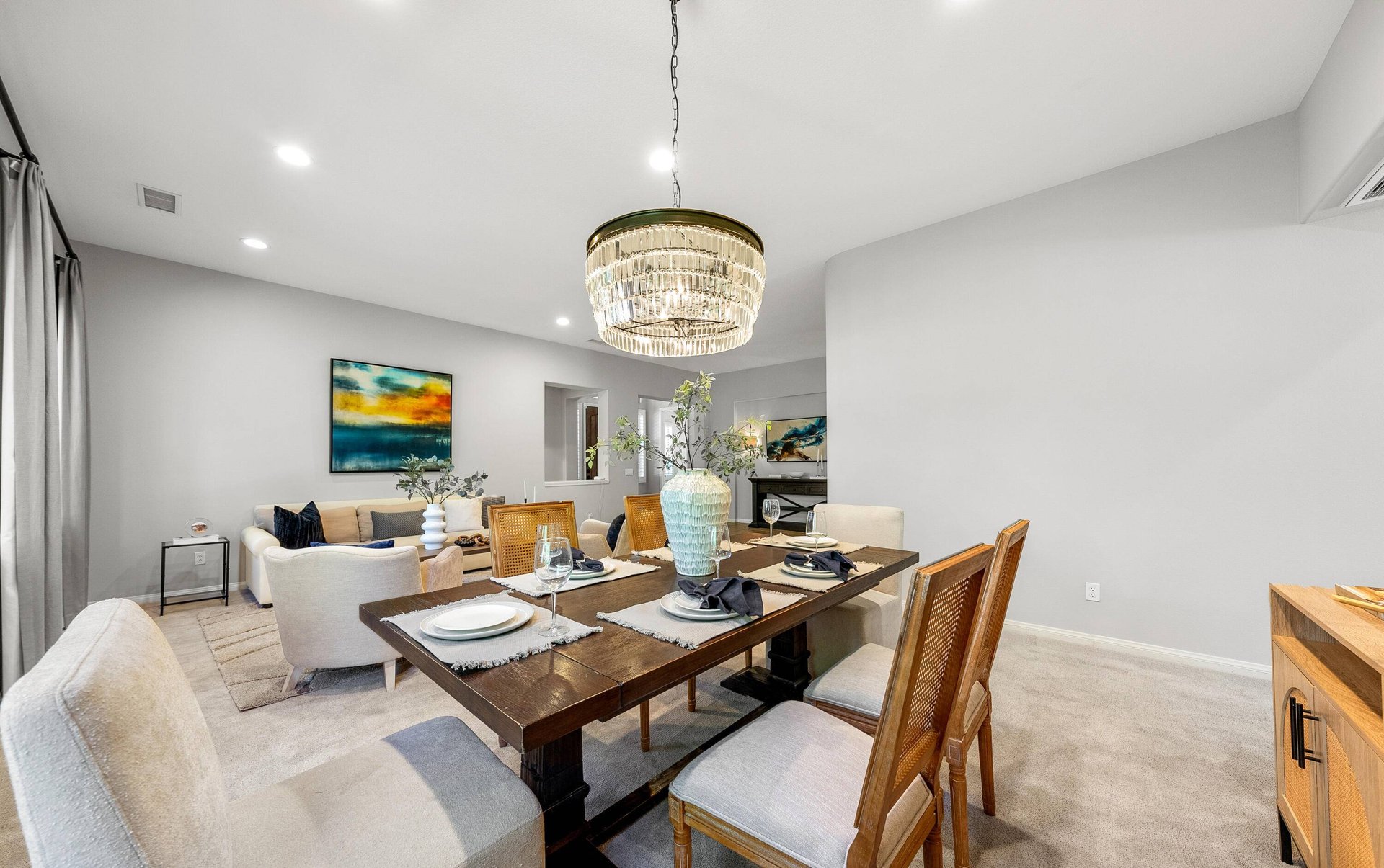 5335 Via Jacinto