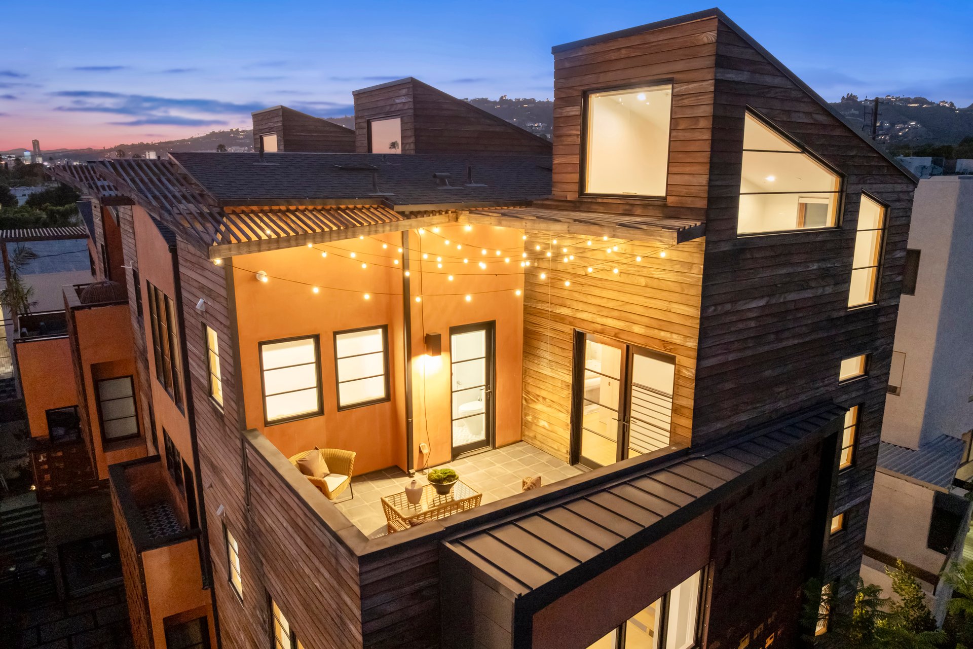 1033 N Vista St, West Hollywood