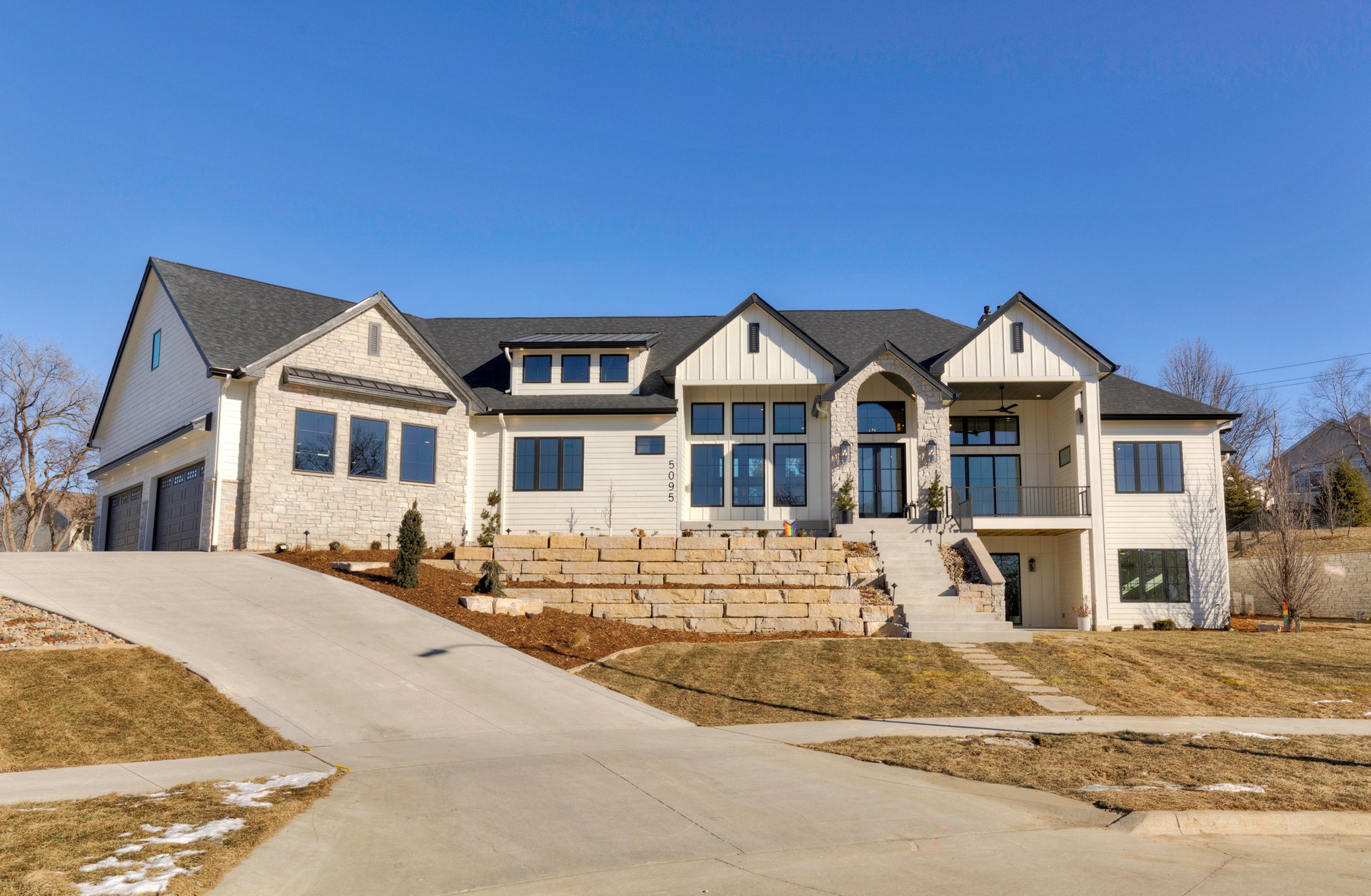 5095 Grand Ridge Drive