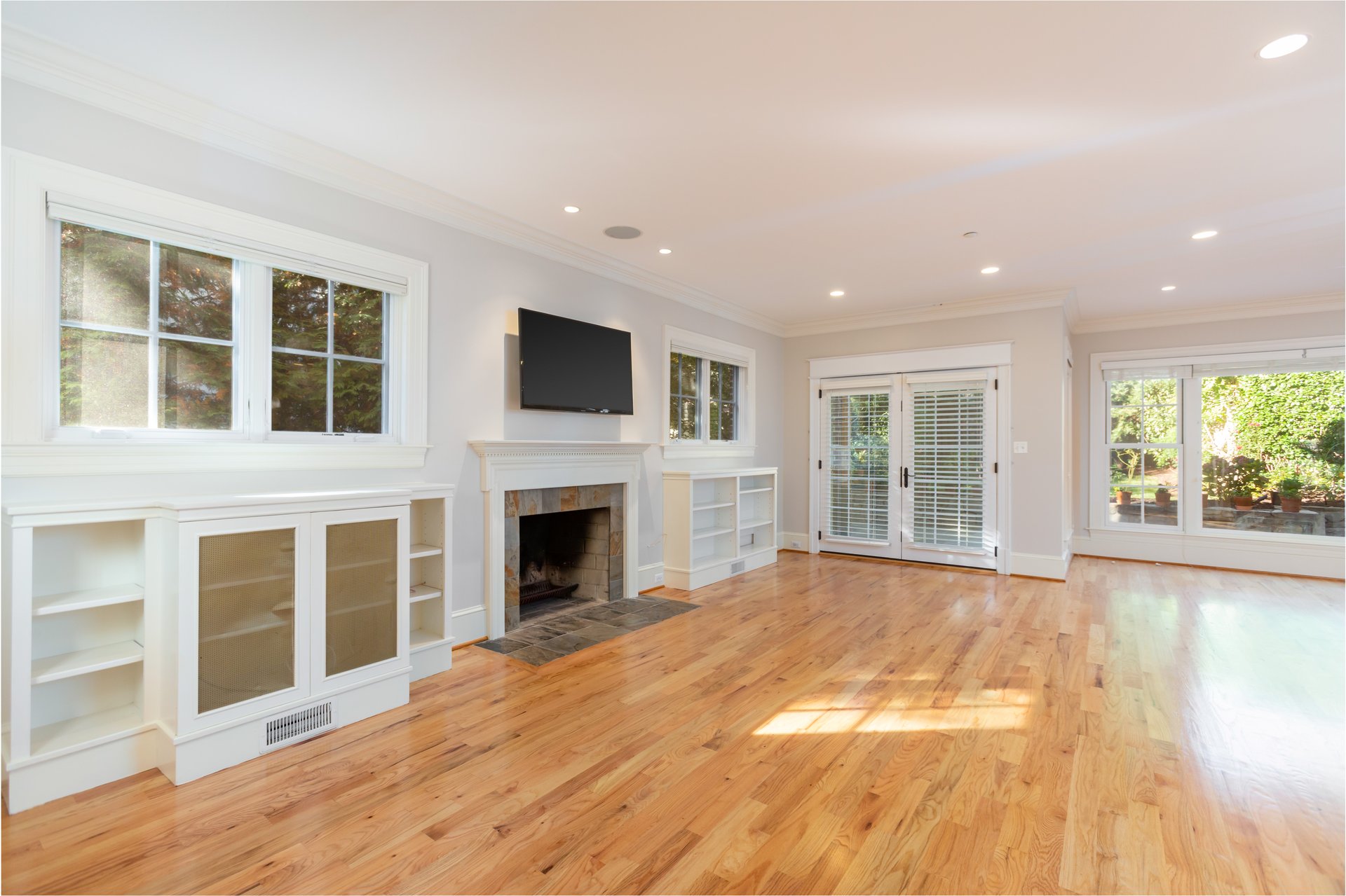 2608 36th Place NW