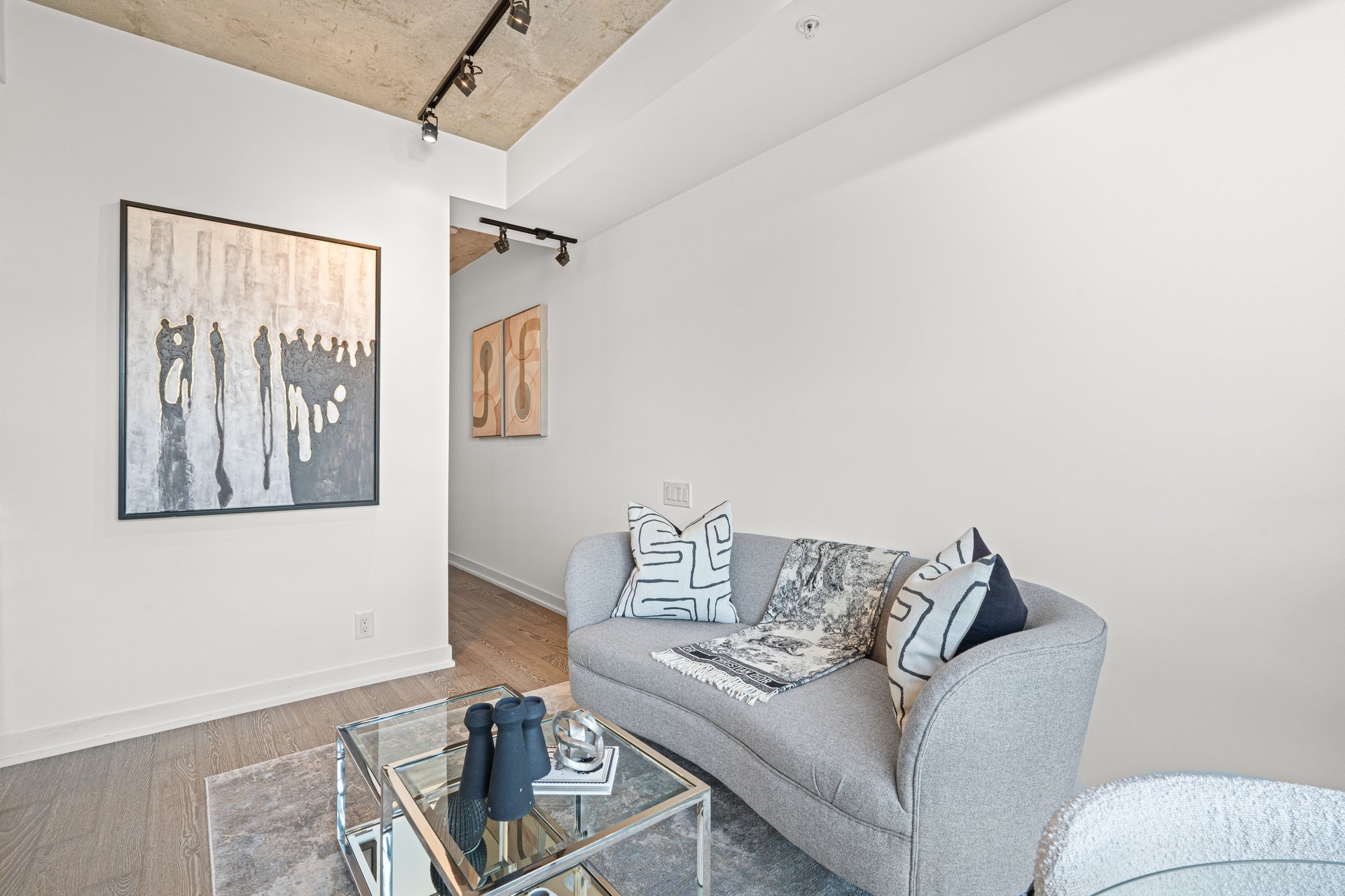 SOLD: Perfectly Located 