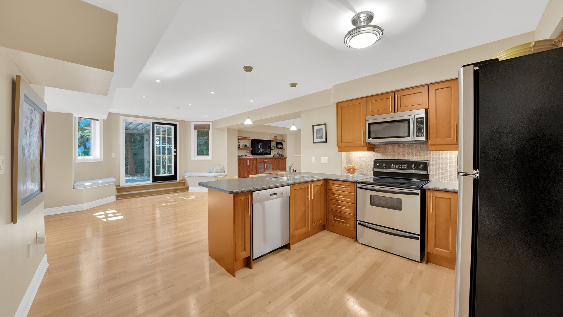 19 Stockdale Cres, Richmond Hill Ontario