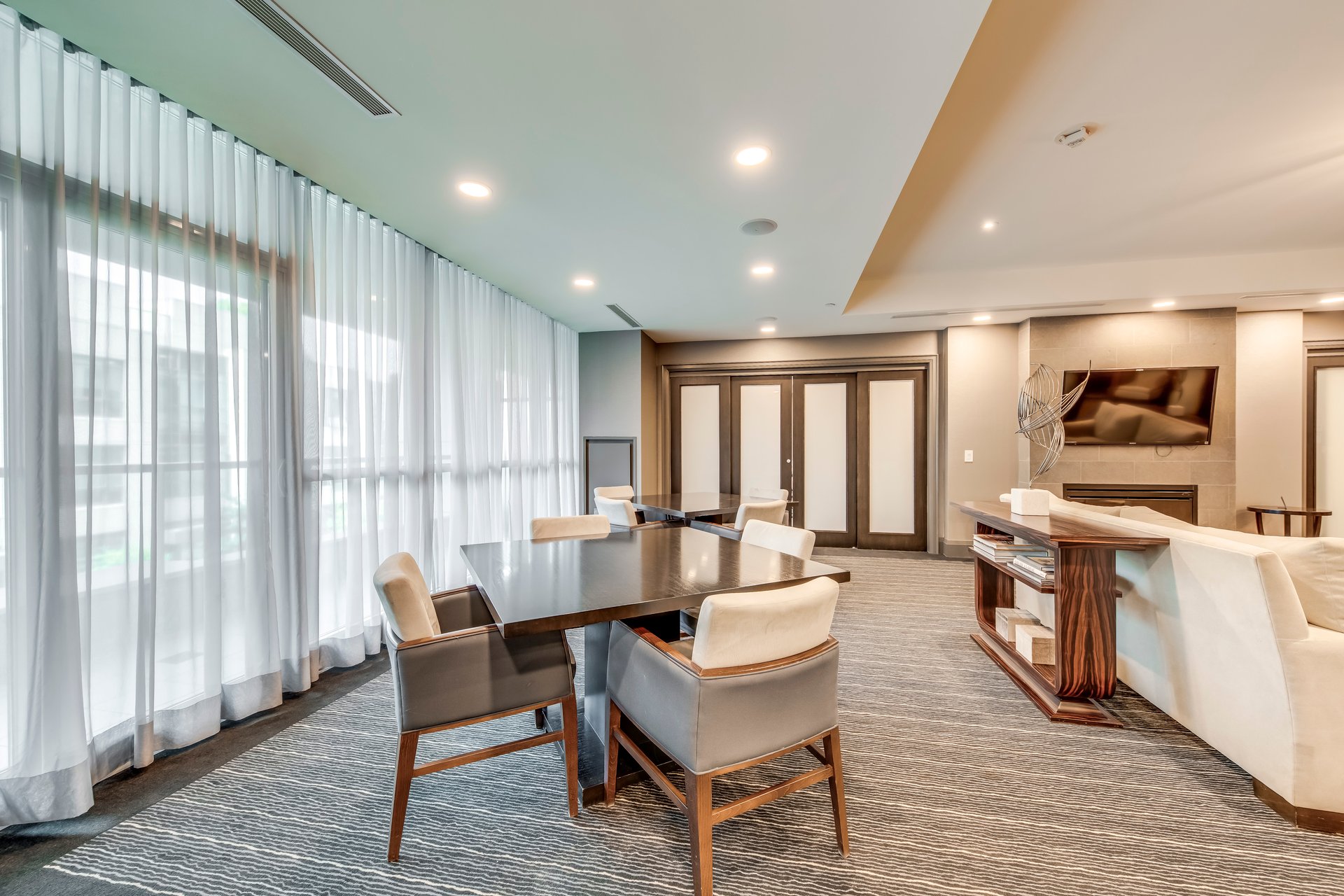 11 Bronte Rd #417