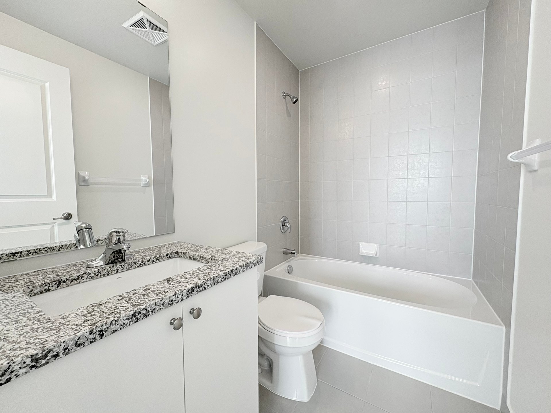 38 Annie Craig Drive Unit: 4102