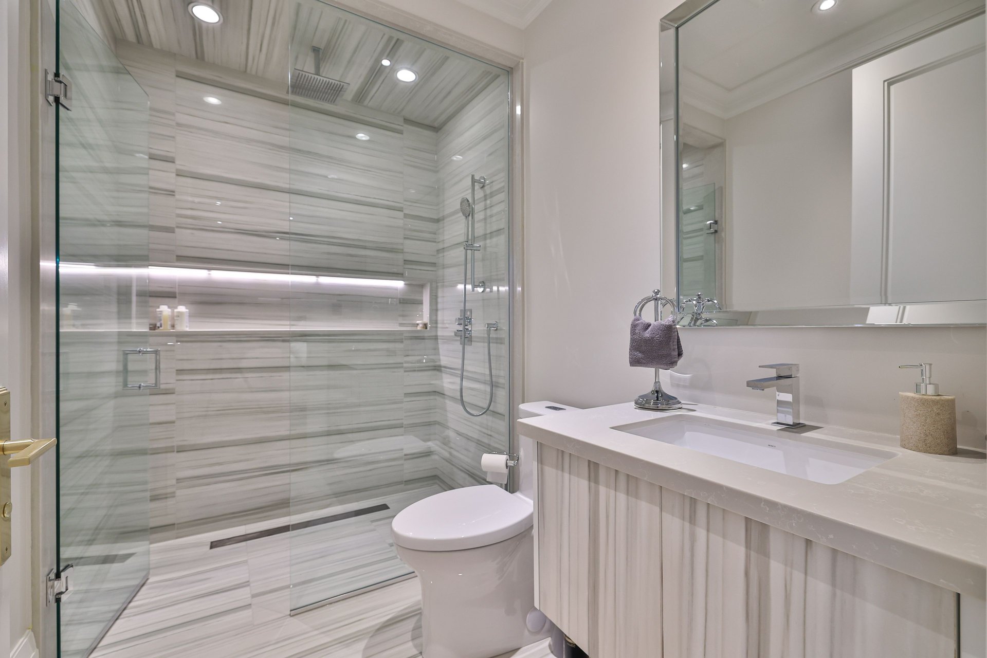 Exquisite Luxury Finishes