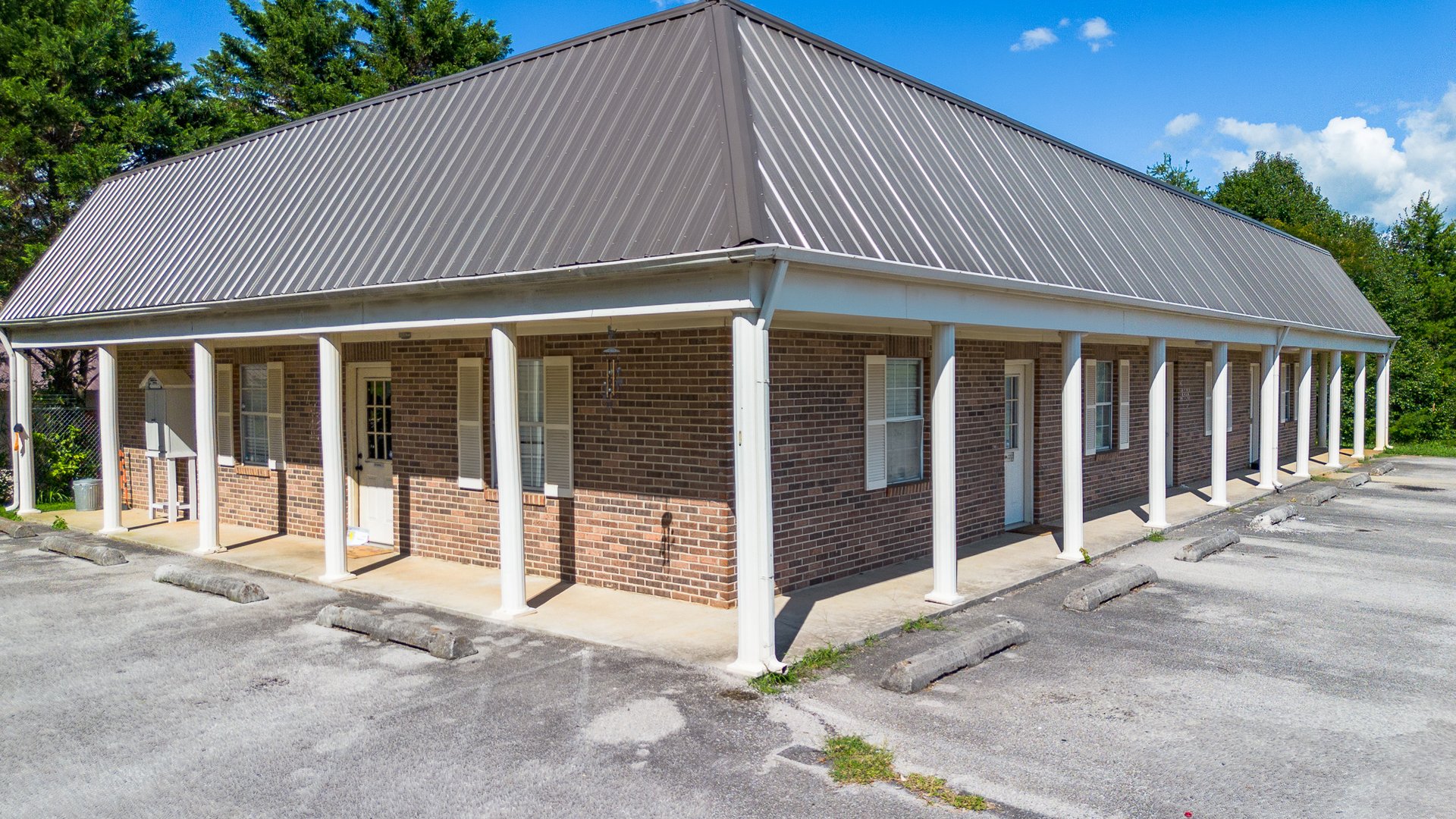 1267 Carding Machine Rd. Loudon, TN 