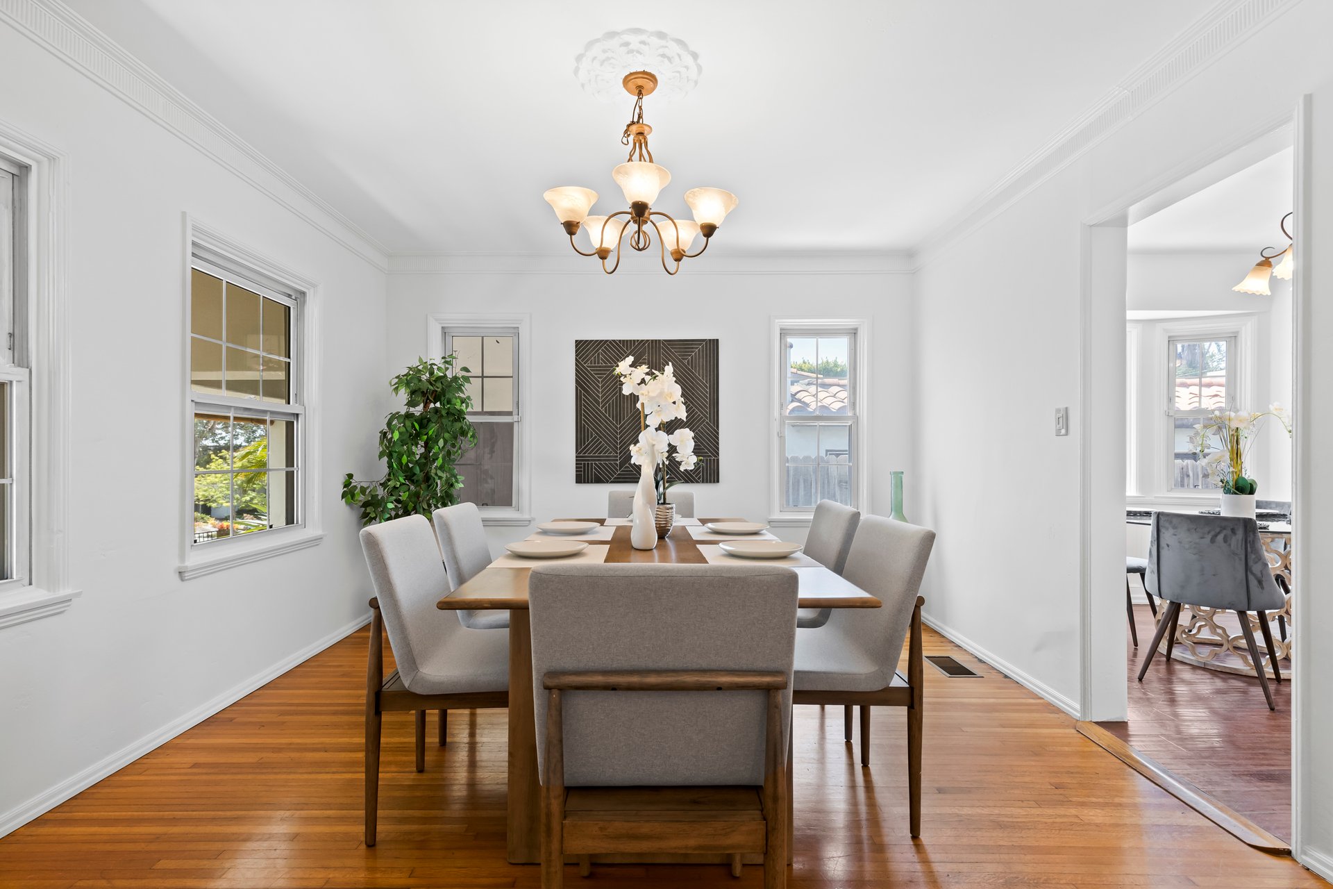 1335 S Sierra Bonita Ave, Wilshire Vista