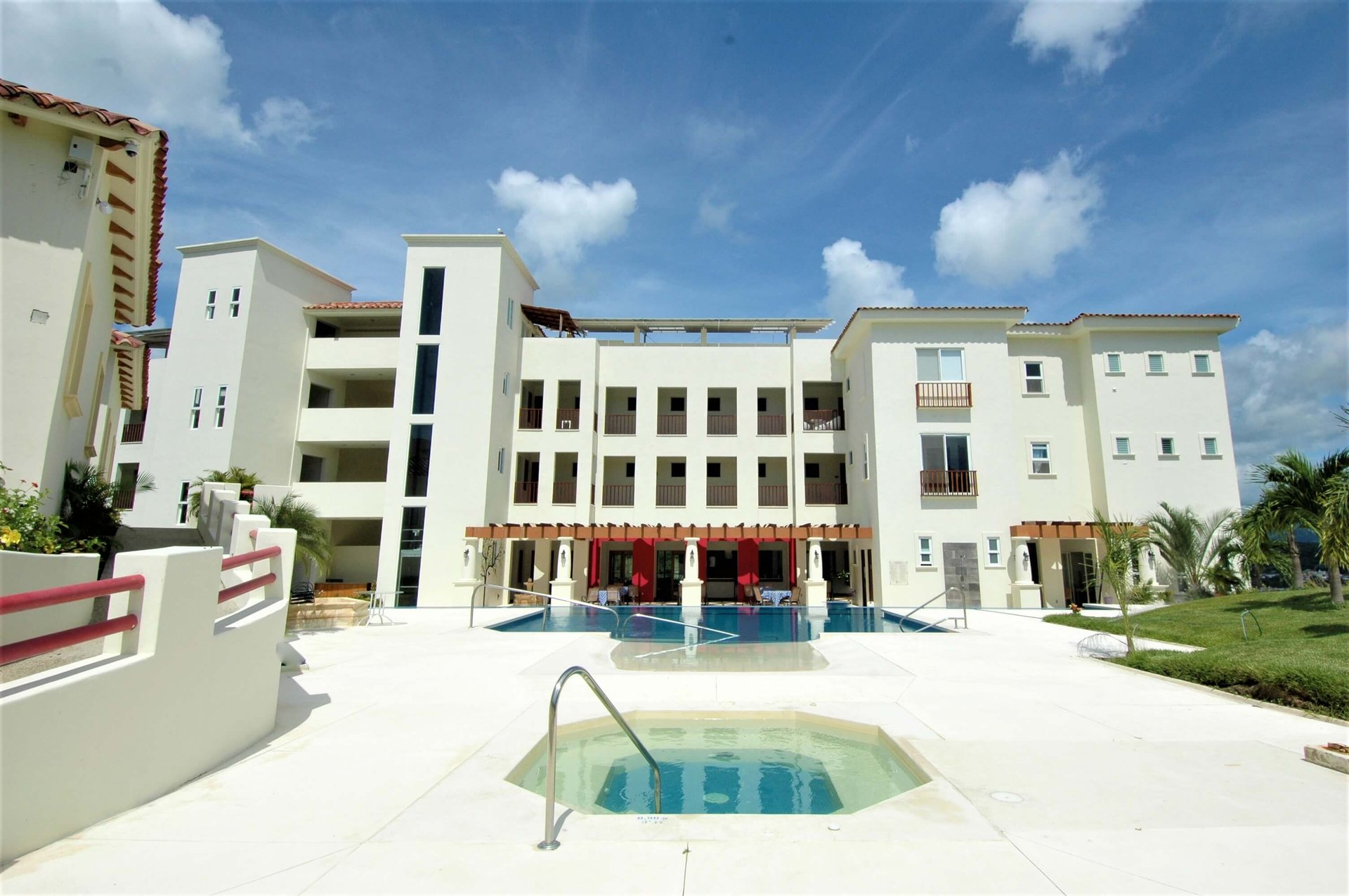 2 bedroom, Condo, Mansiones Cruz del Mar