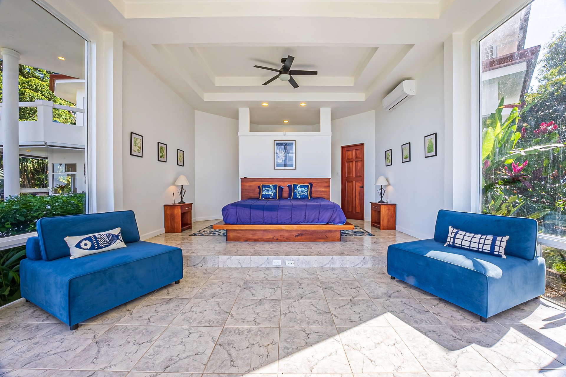 16 ACRES – 6 Bedroom Grand Estate With Guest House, 15 Minutes to Dominical, SPECTACULAR OCEAN VIEWS!!!