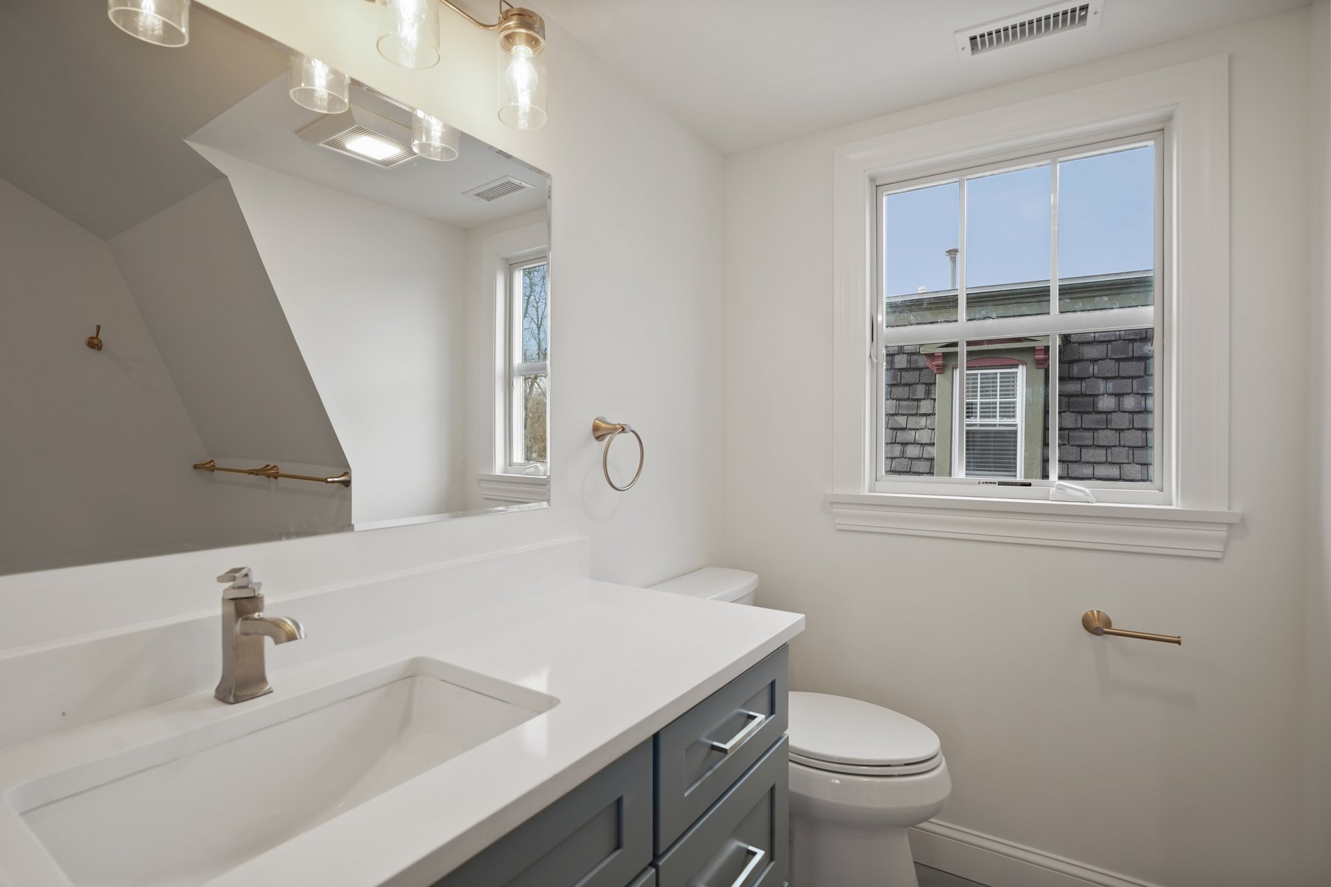 5 Edgemont Road Unit: 5
