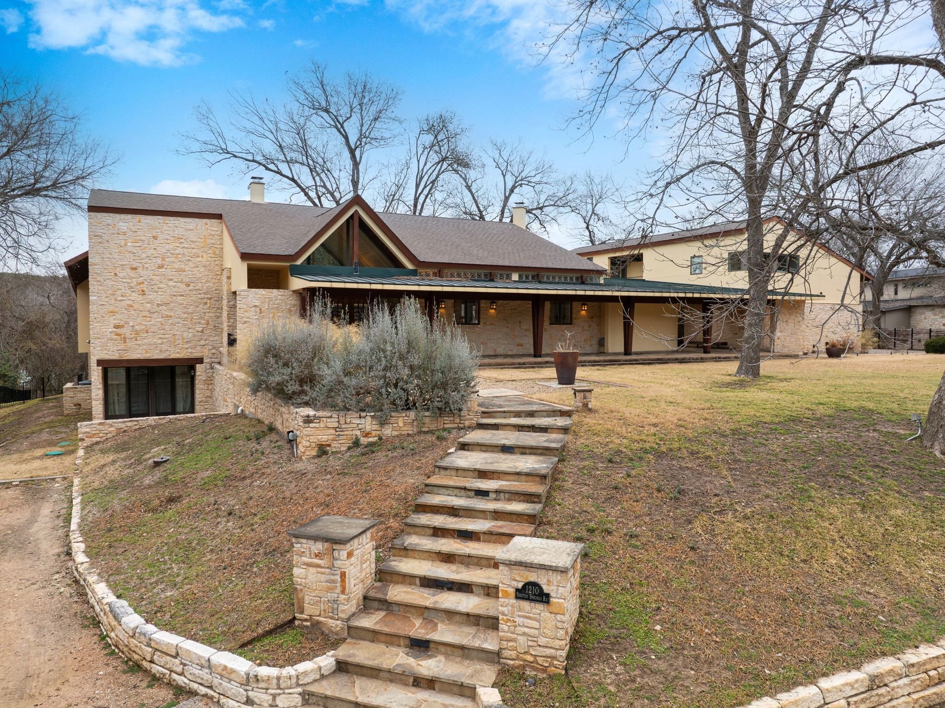1210 Bruton Springs Rd