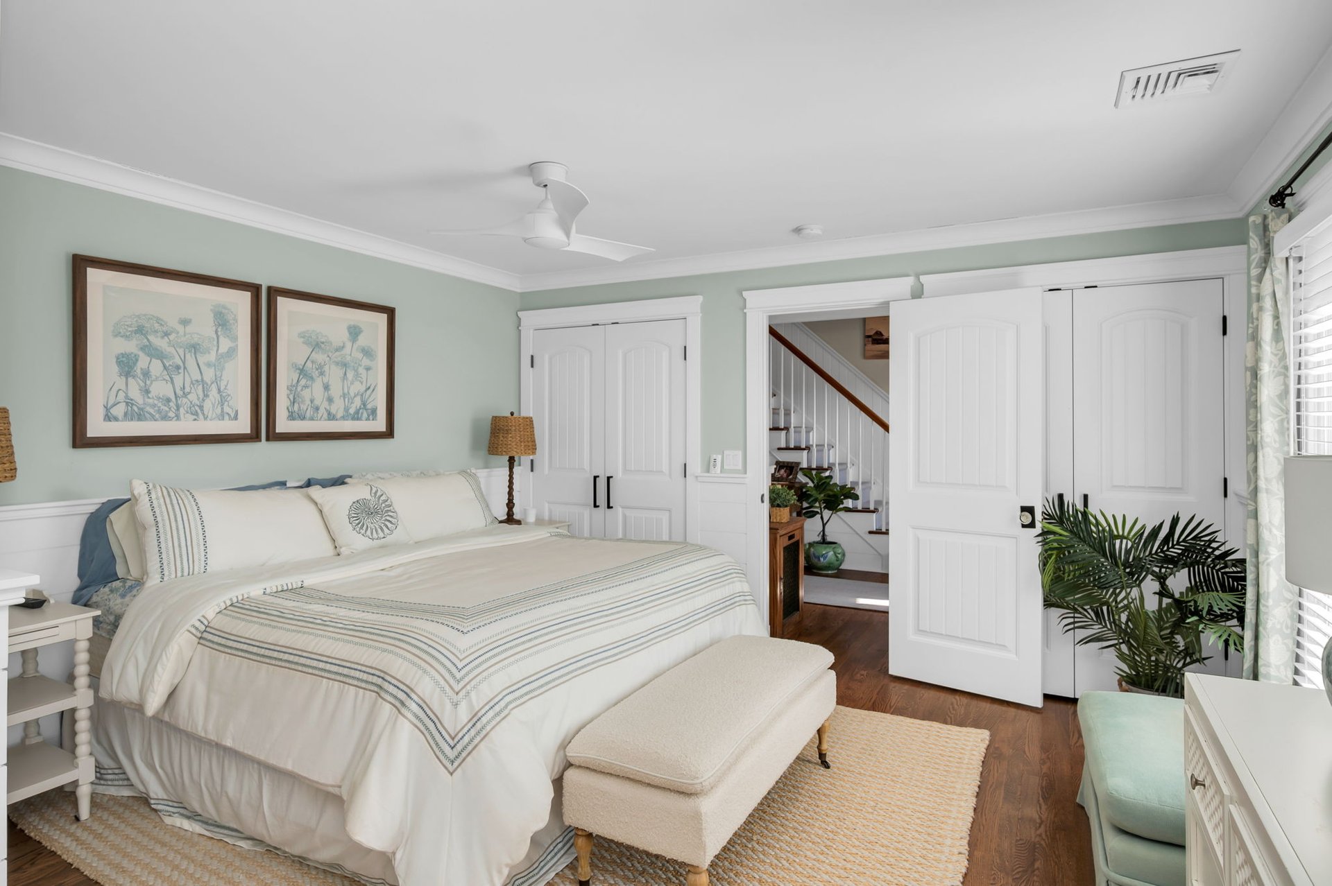 Exclusive Curtis Point Home with Pool