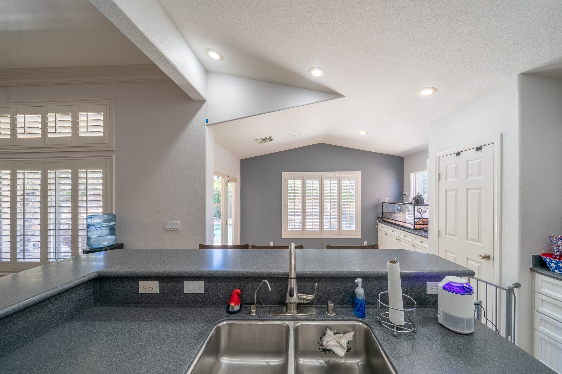 7781 Osage Canyon