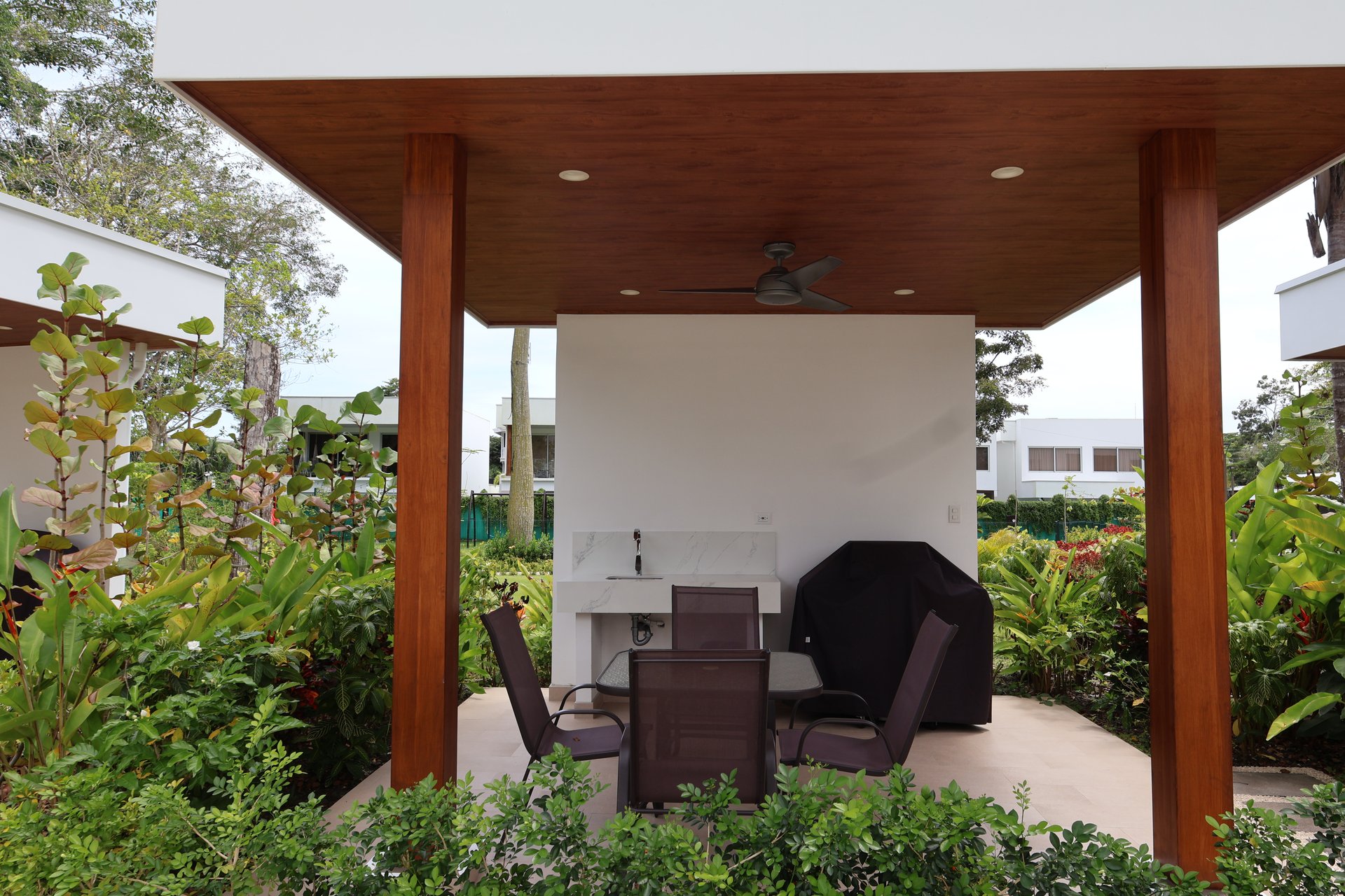 South Jaco Beach Condominiums - Selva Coral 