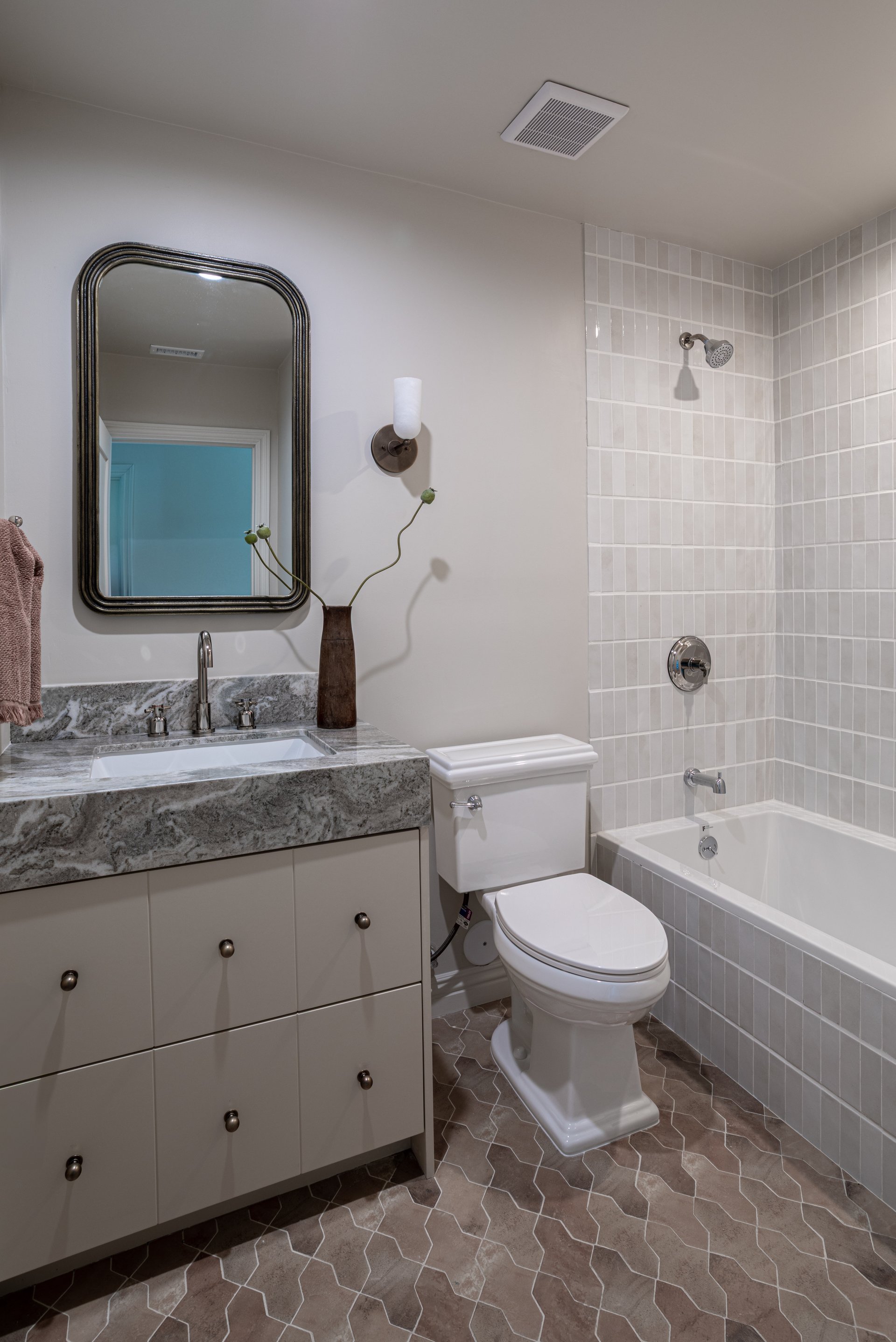 3481 St Susan Pl, PAlms - mar vista