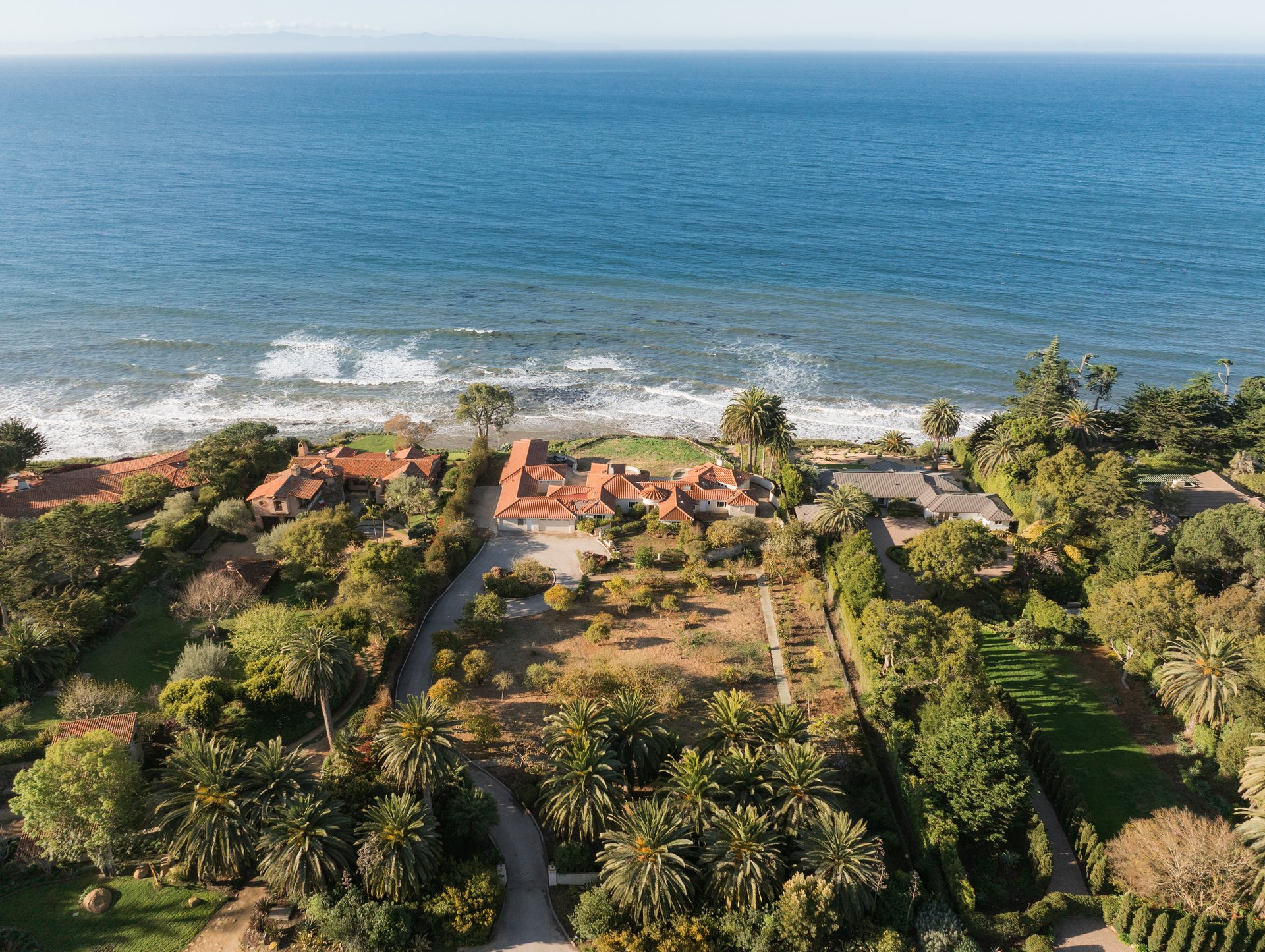 Rare Oceanfront Sanctuary