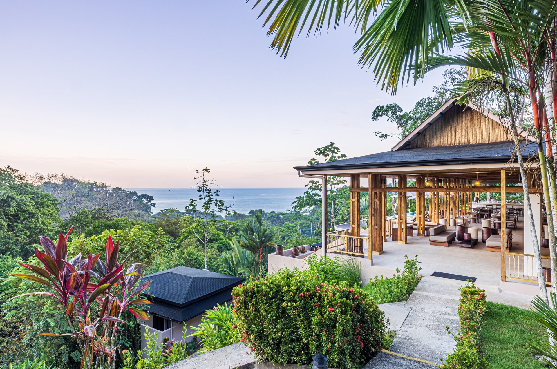 Luxury Hotel Boutique with Ocean Views | Walking distance to the beach | 13.2 Acres