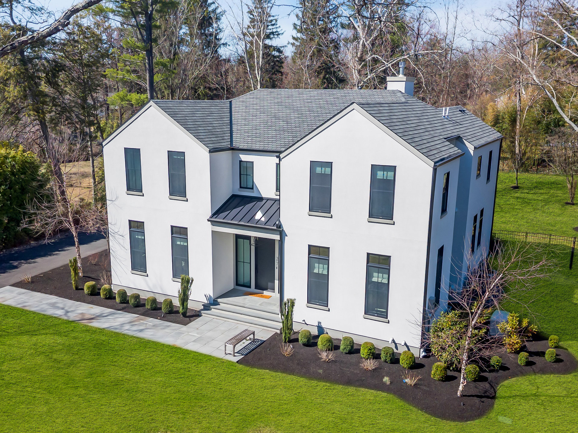 27 Tyson Ln