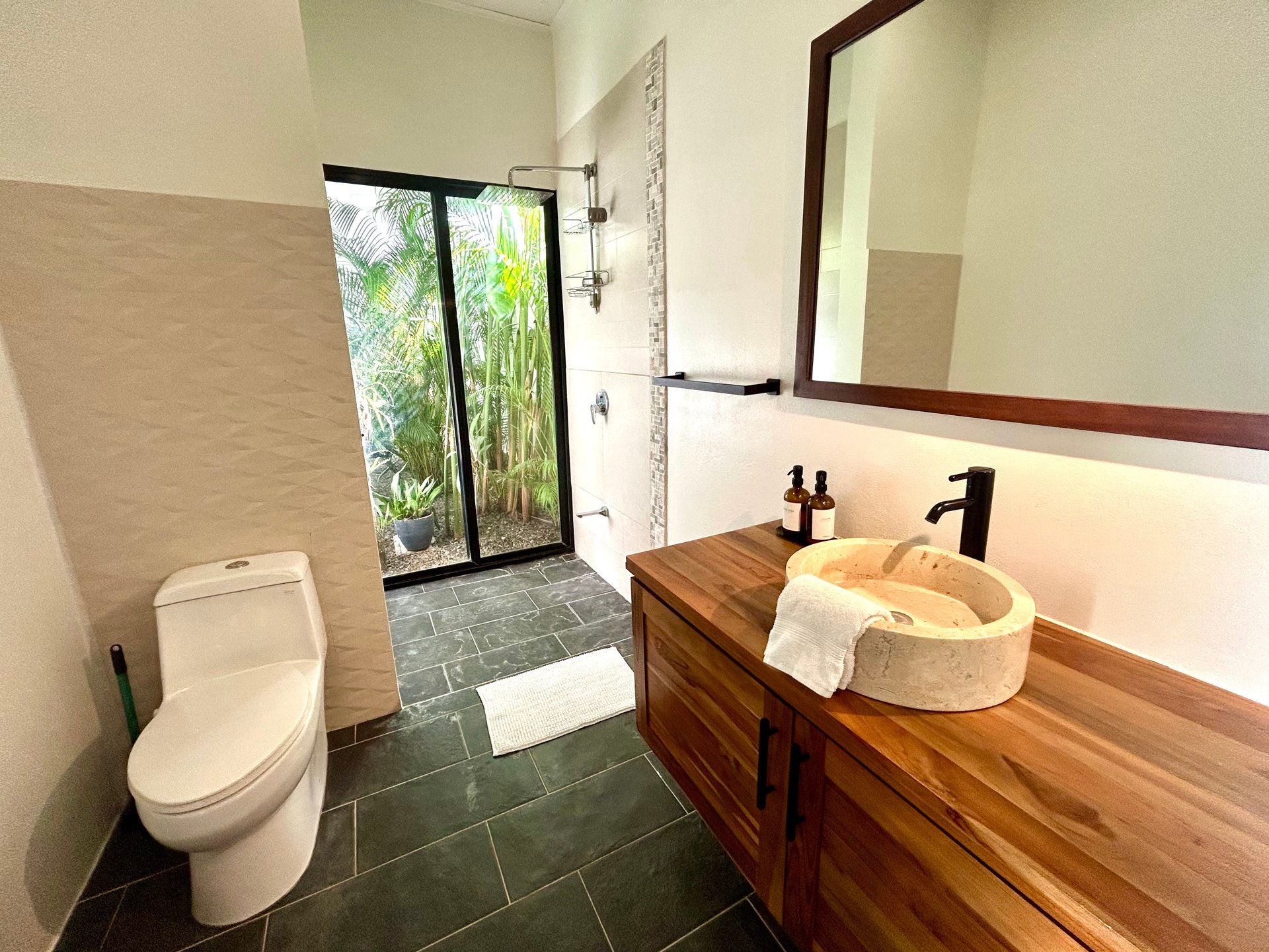 Walk-to-Everything Uvita Retreat | 3BR Home Minutes from the Beach