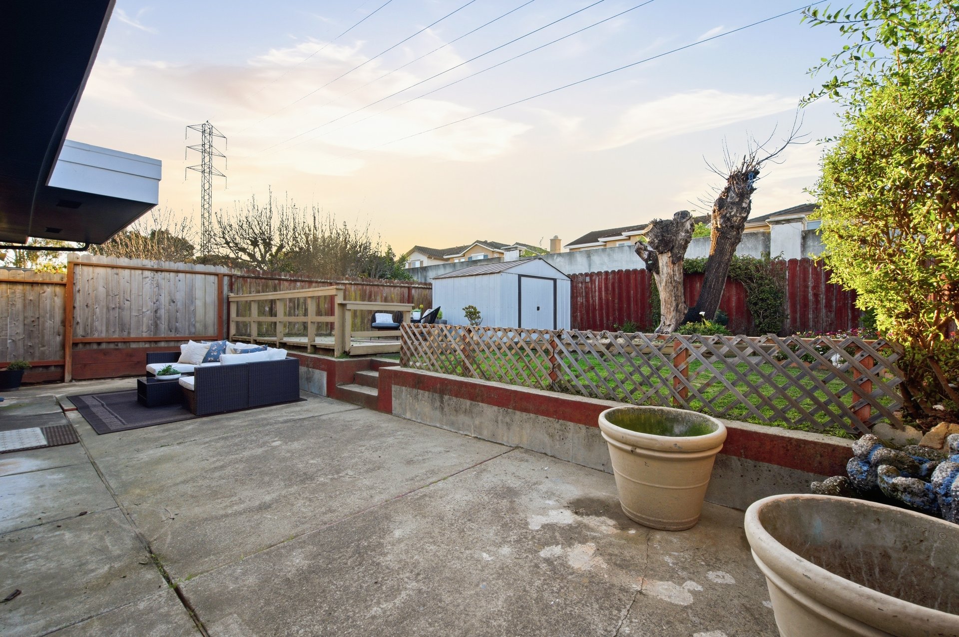 20 San Felipe Ave