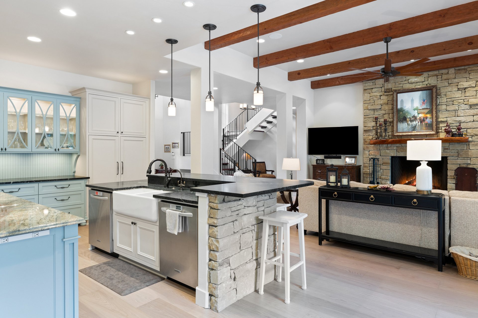 12821 Hacienda Ridge