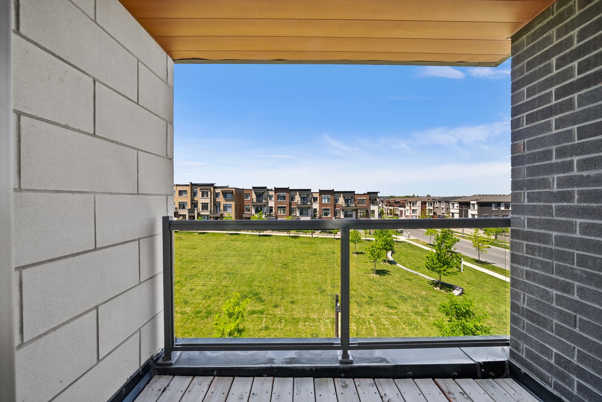 SOLD: Luxury Freehold Townhome