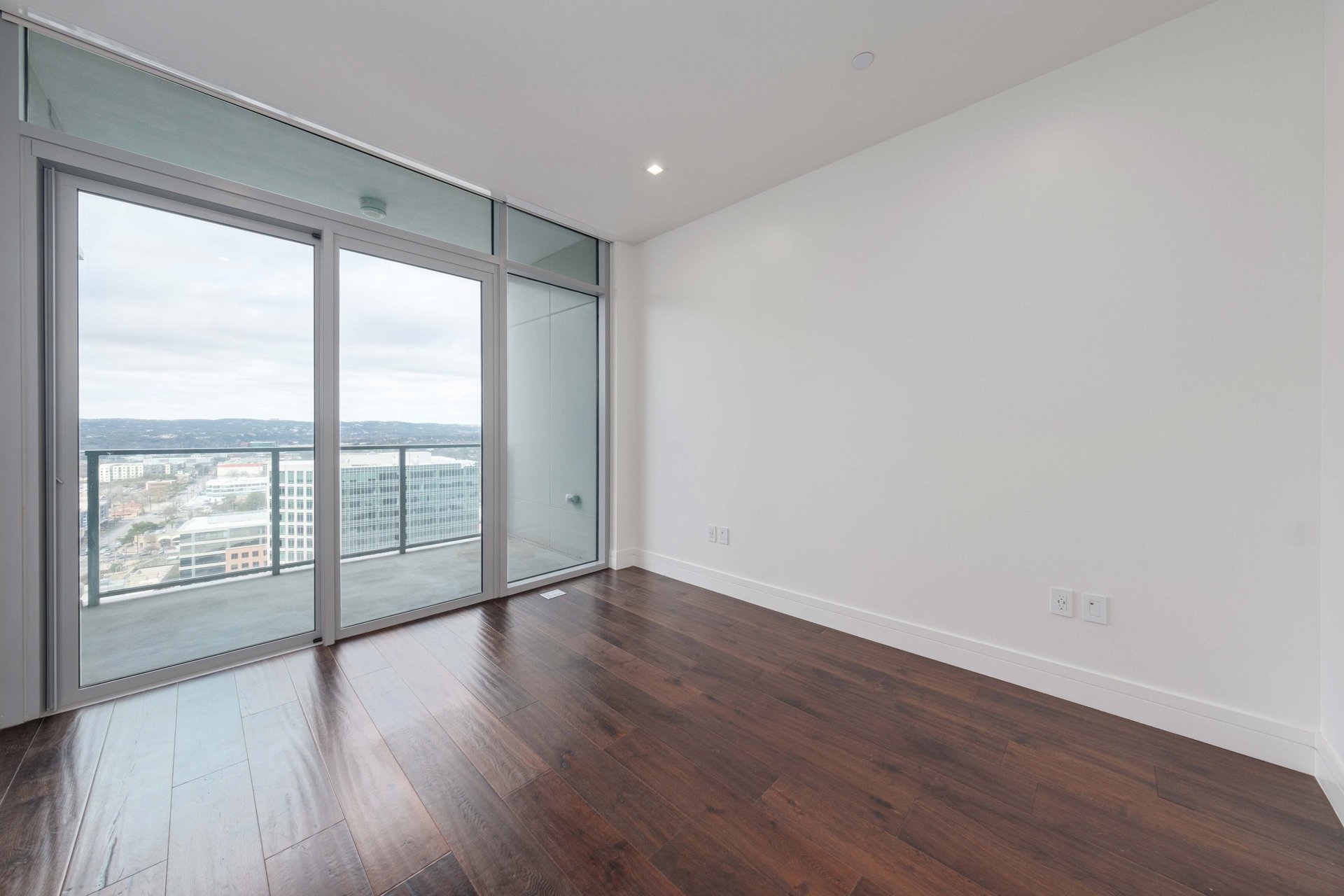 501 West Ave #2302