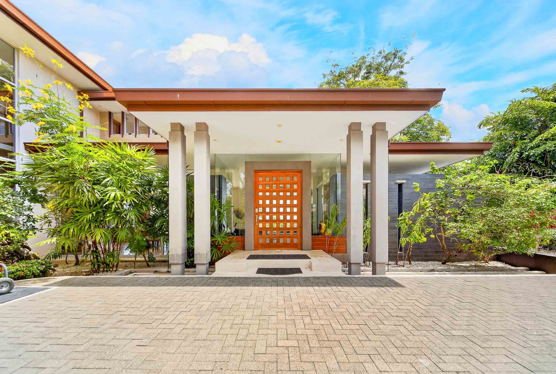 Luxury Ocean View Home