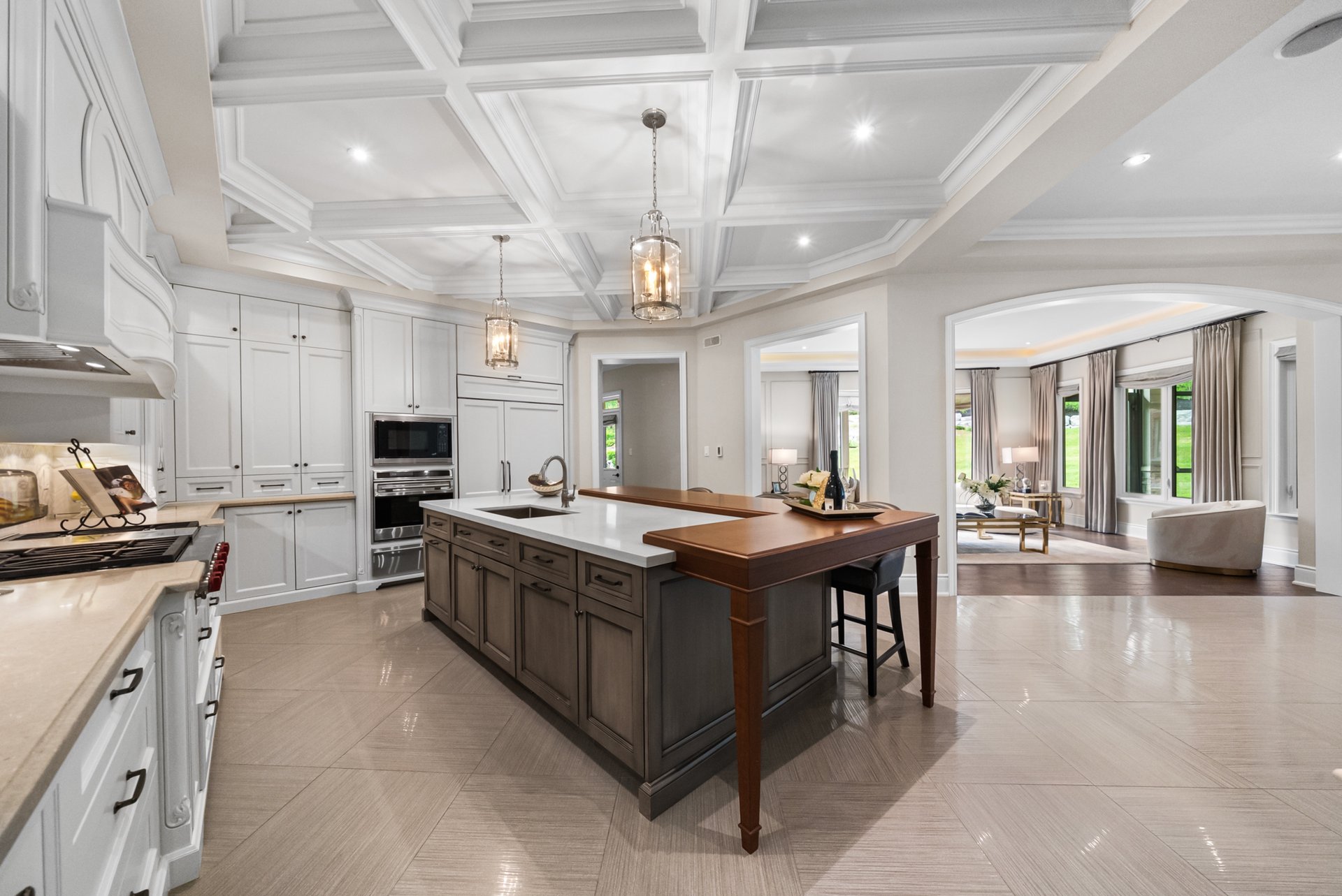SOLD: Elegant Model Residence