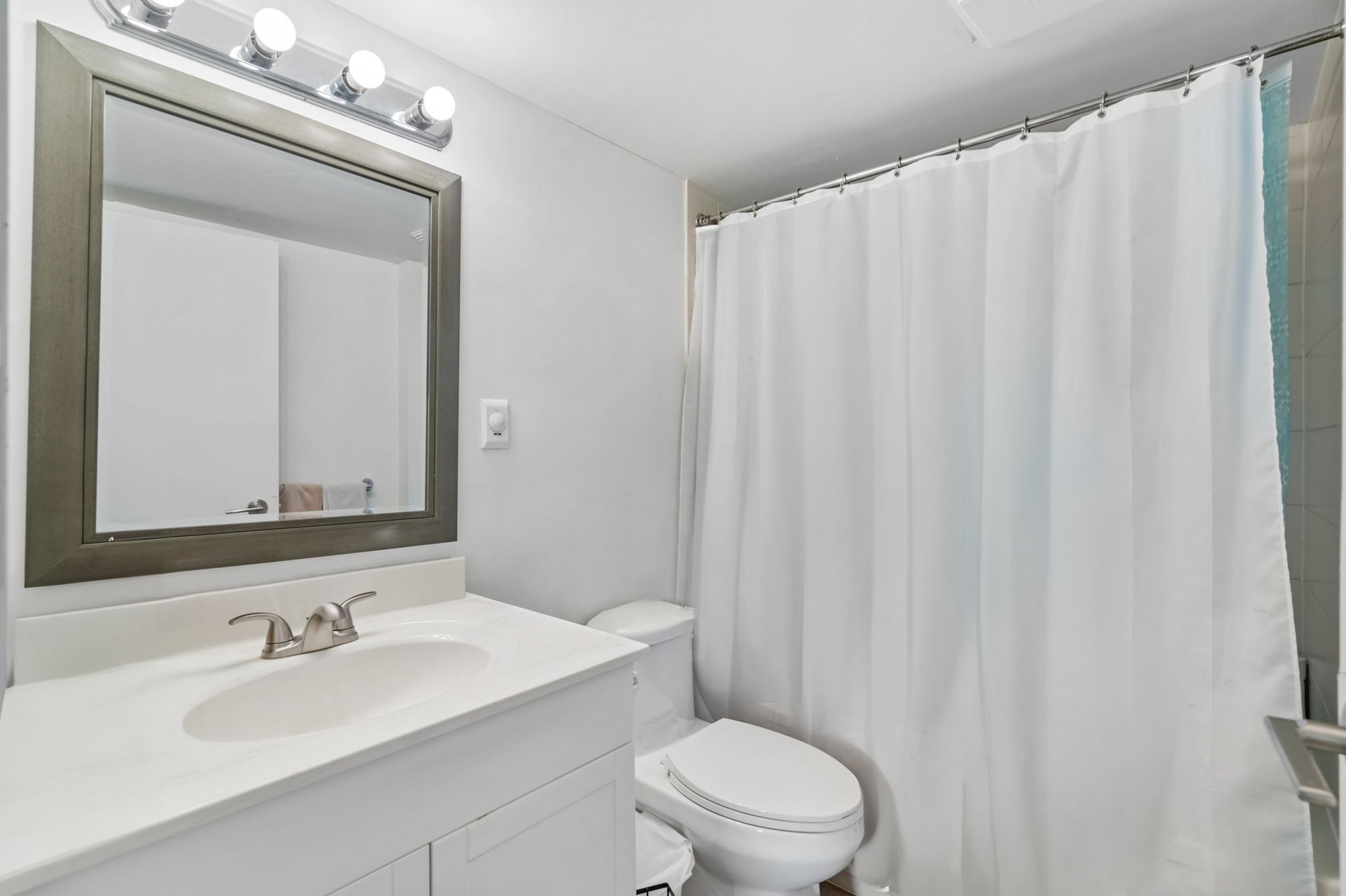 SOLD: Stunning Rare Penthouse Suite