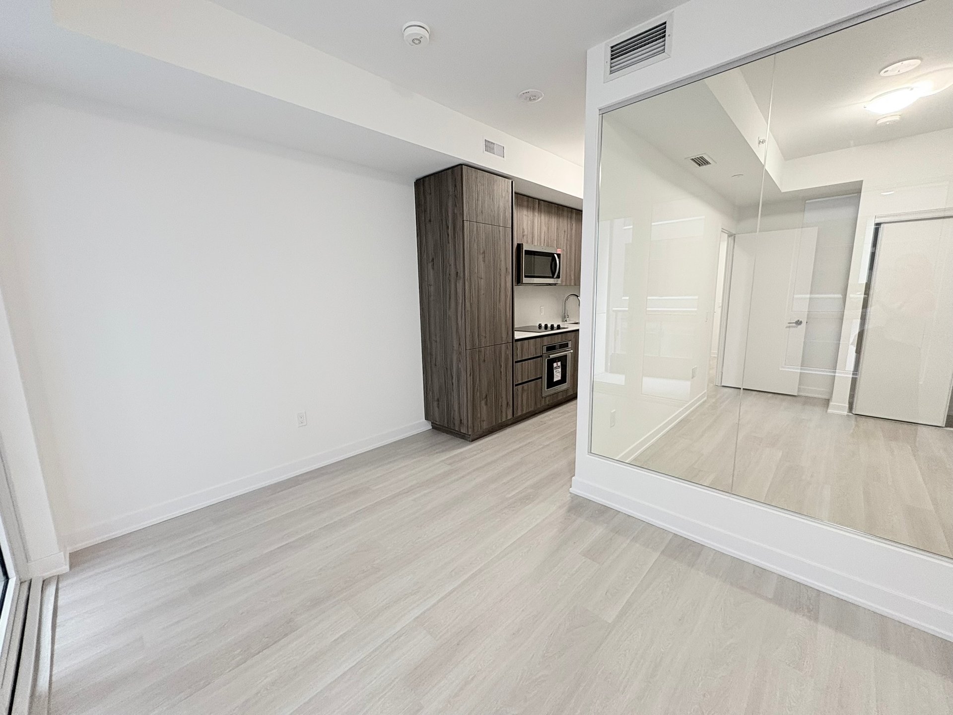 #429 - 15 Richardson Street, Toronto Unit: 429