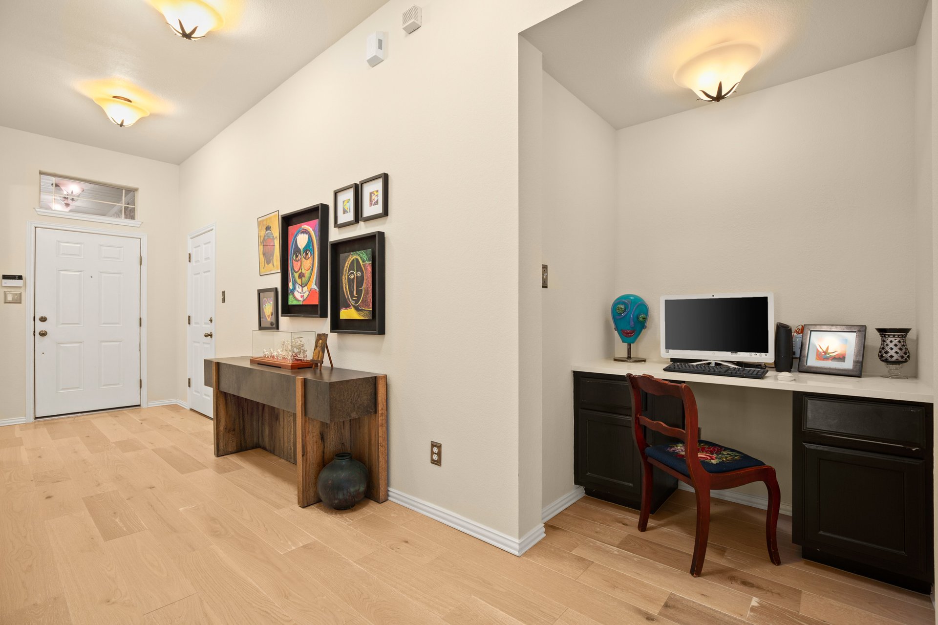 Lakeway Garden Home