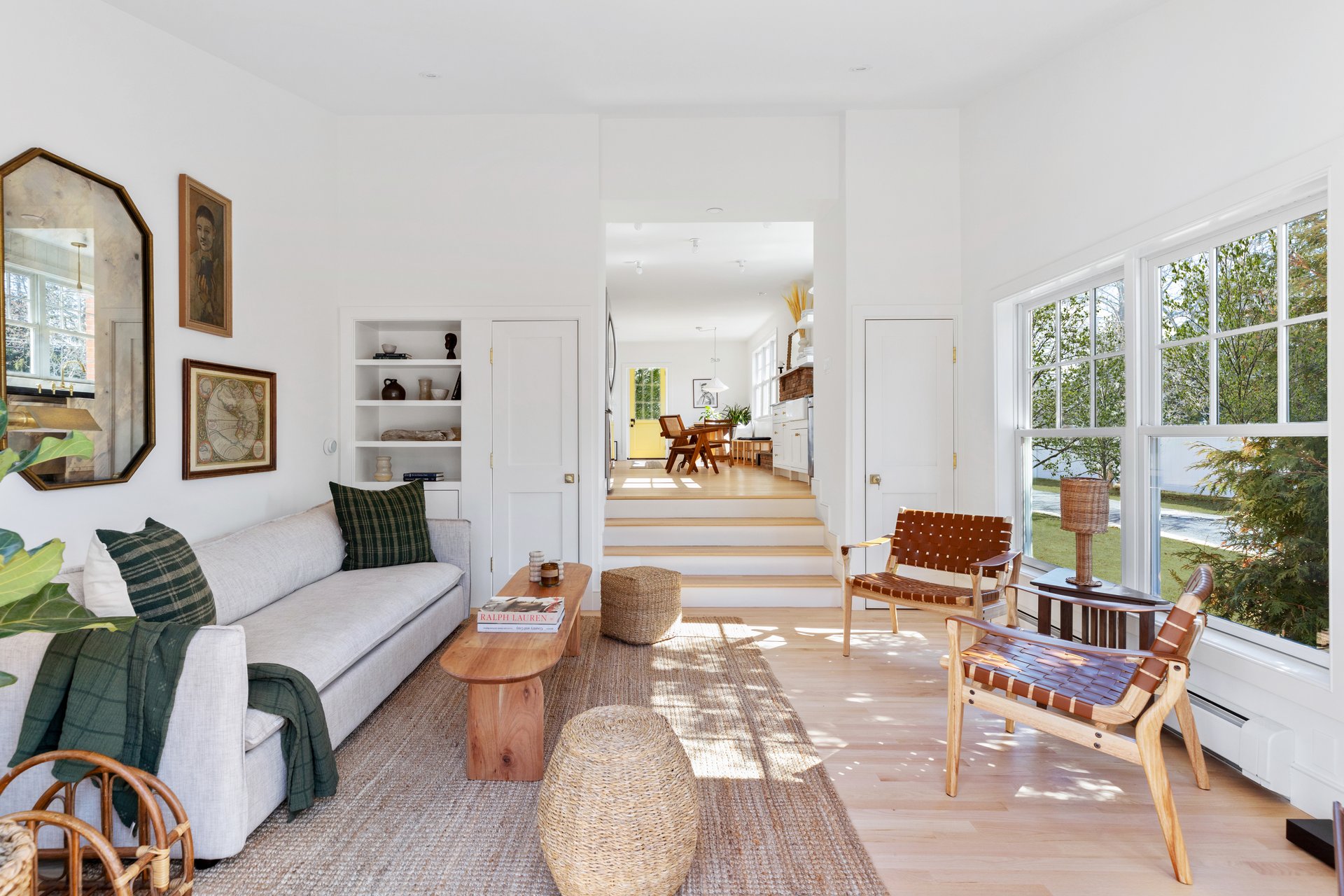 CHARMING AND COMPLETELY RENOVATED 