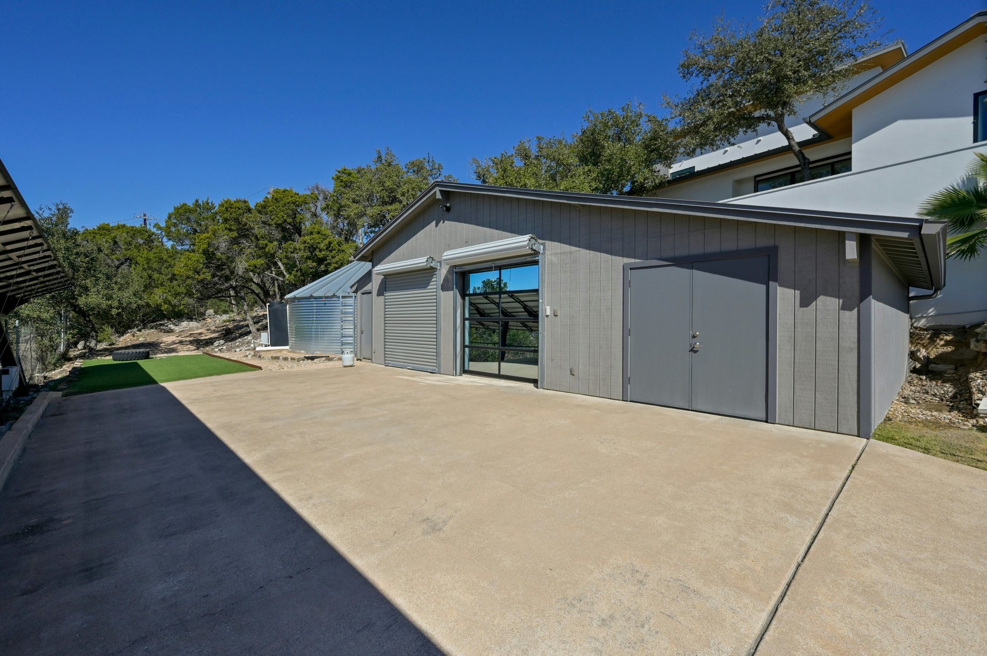 8209 Two Coves Drive