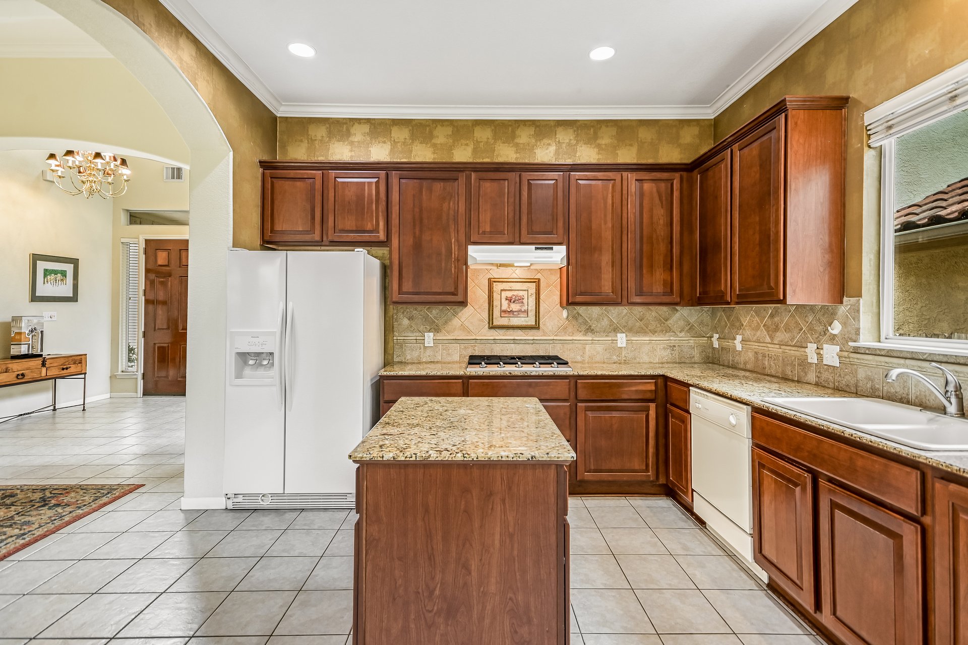 6433 Tasajillo Trail