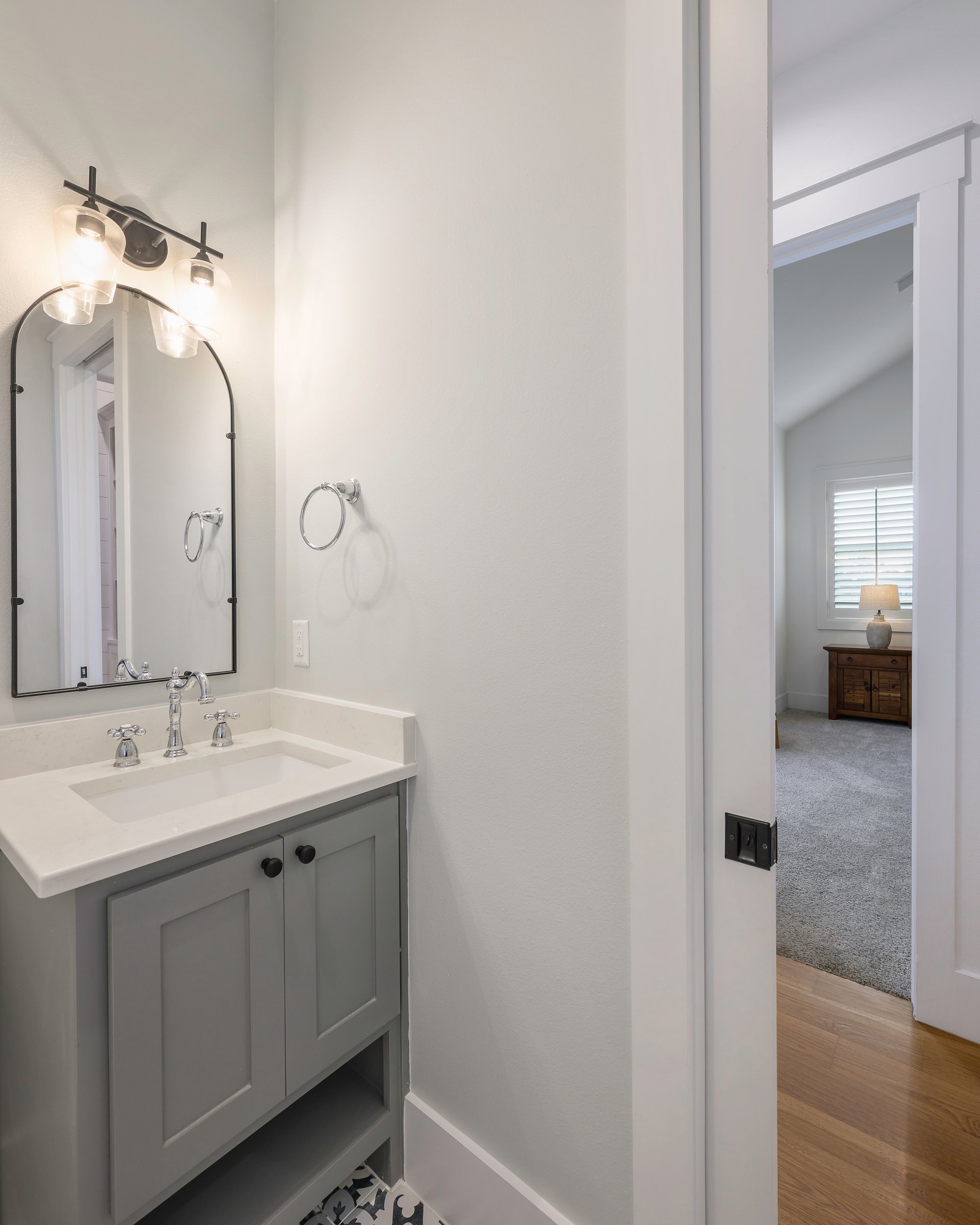 36 Mirror Lakes Court